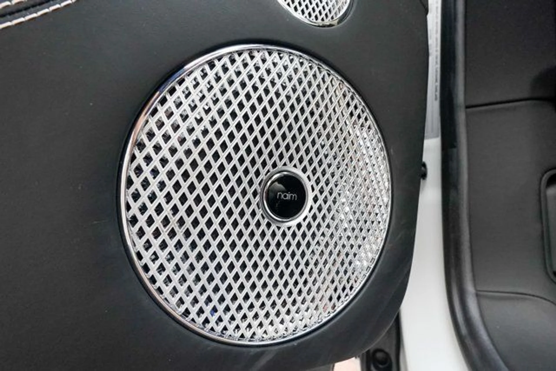 mph058_1002357564_22958239_59_640_44c91dcaee