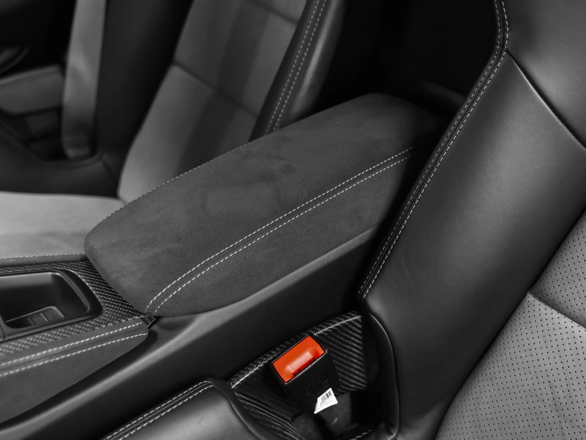 mph058_1067198066_59_4f059412de