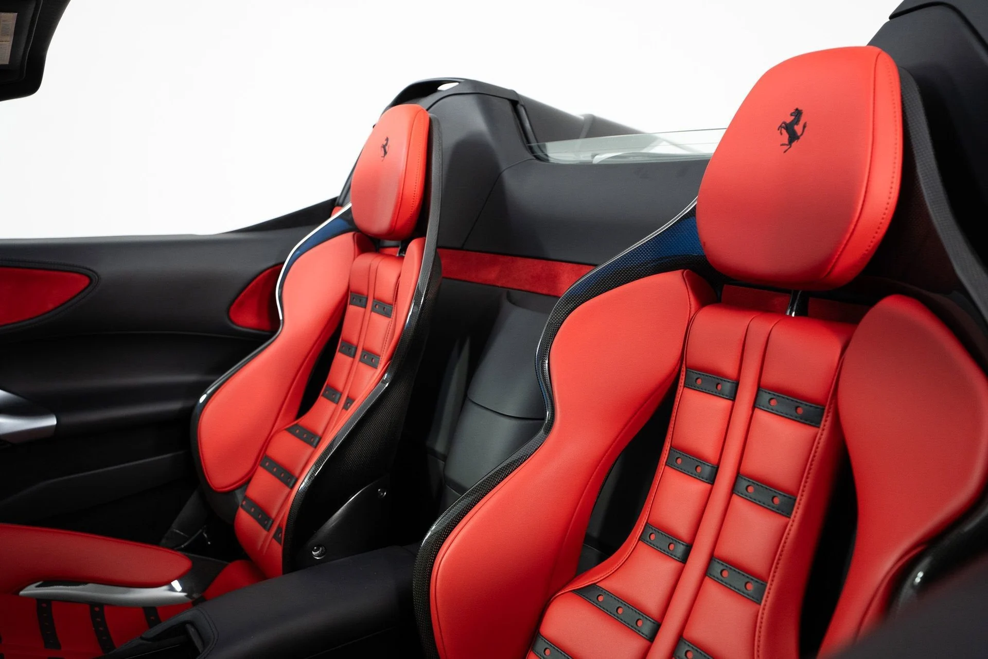 mph058_1069383485_97b44749cf274ffab9f2330705b9742a_1baa462397