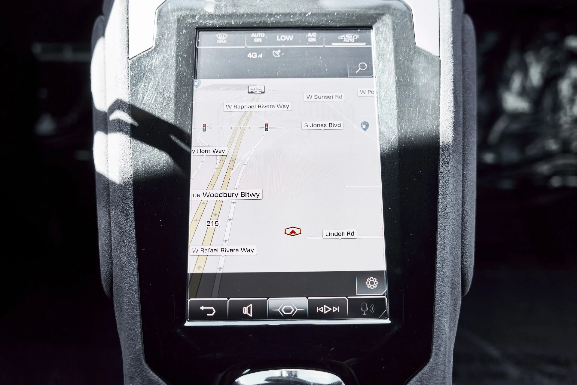 mph058_1094954246_Used_2023_Lamborghini_Huracan_Tecnica_Base_1777013778_0ac38014ec