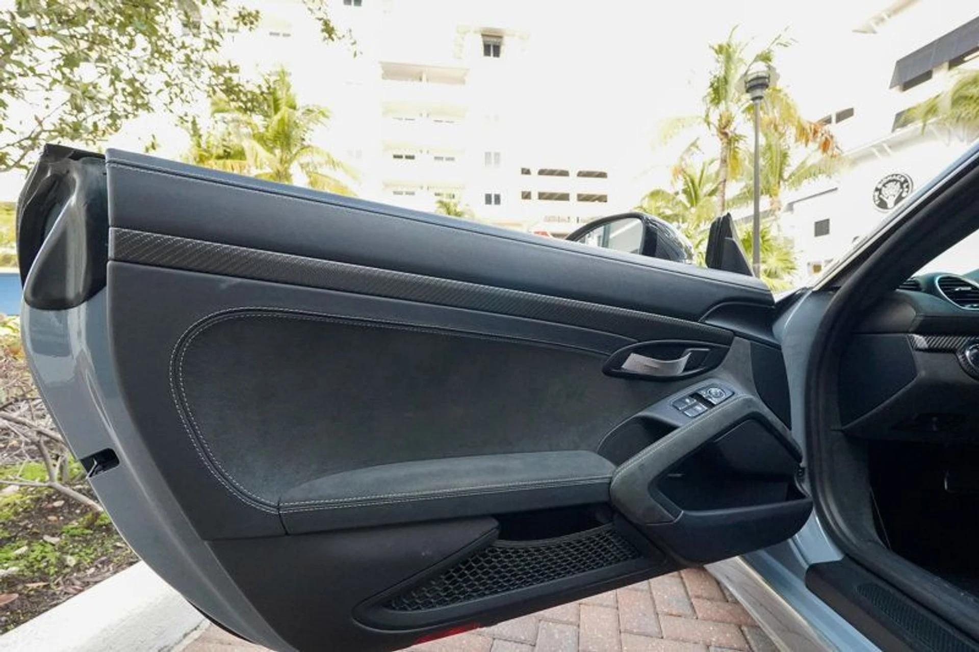 mph058_1111167514_22949520_59_800_4c1a6ad46e