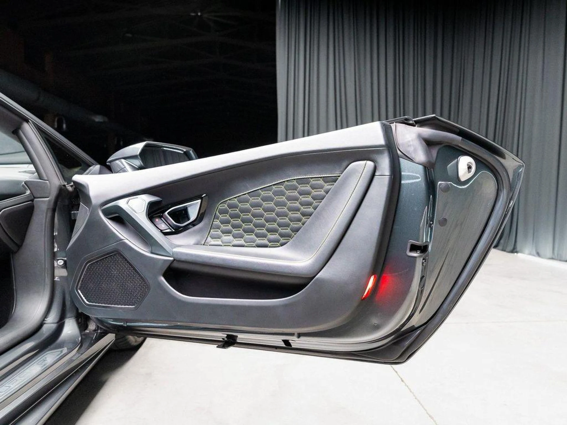 mph058_1118858370_j71_PH_Rod_IM_Nd_Qiw1_E_l5e_G_Izxc_Y_e7eafa5ef6