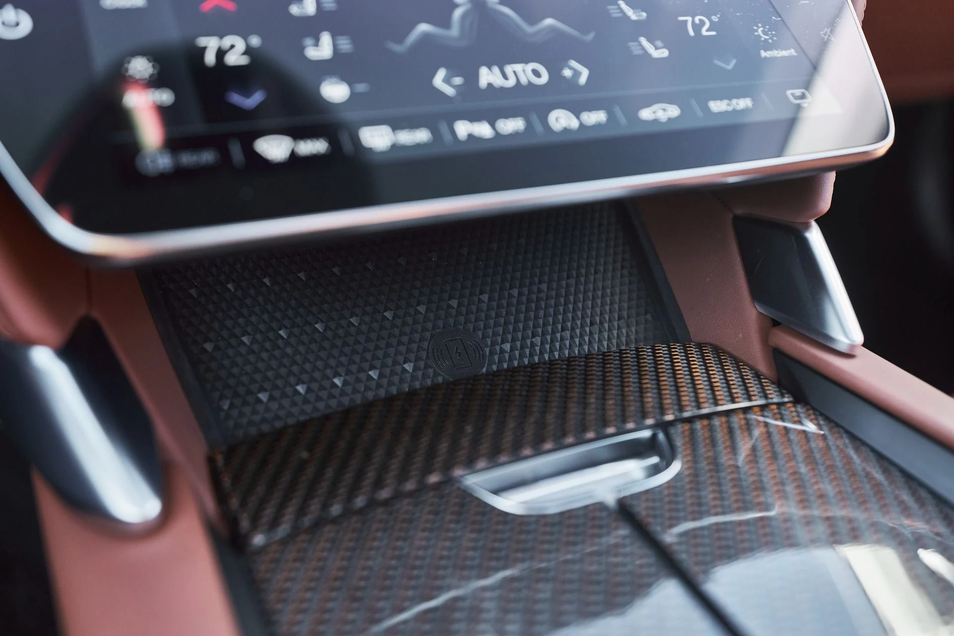 mph058_1174708760_Used_2024_Maserati_Gran_Turismo_Modena_1764124140_410721cd64