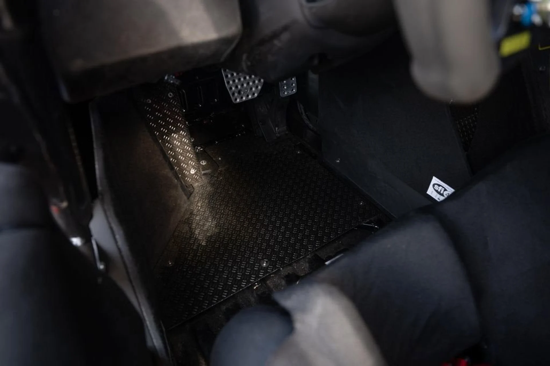 mph058_1185488122_f9fc56c068a54067aa72d5afa405d955_926ac06458