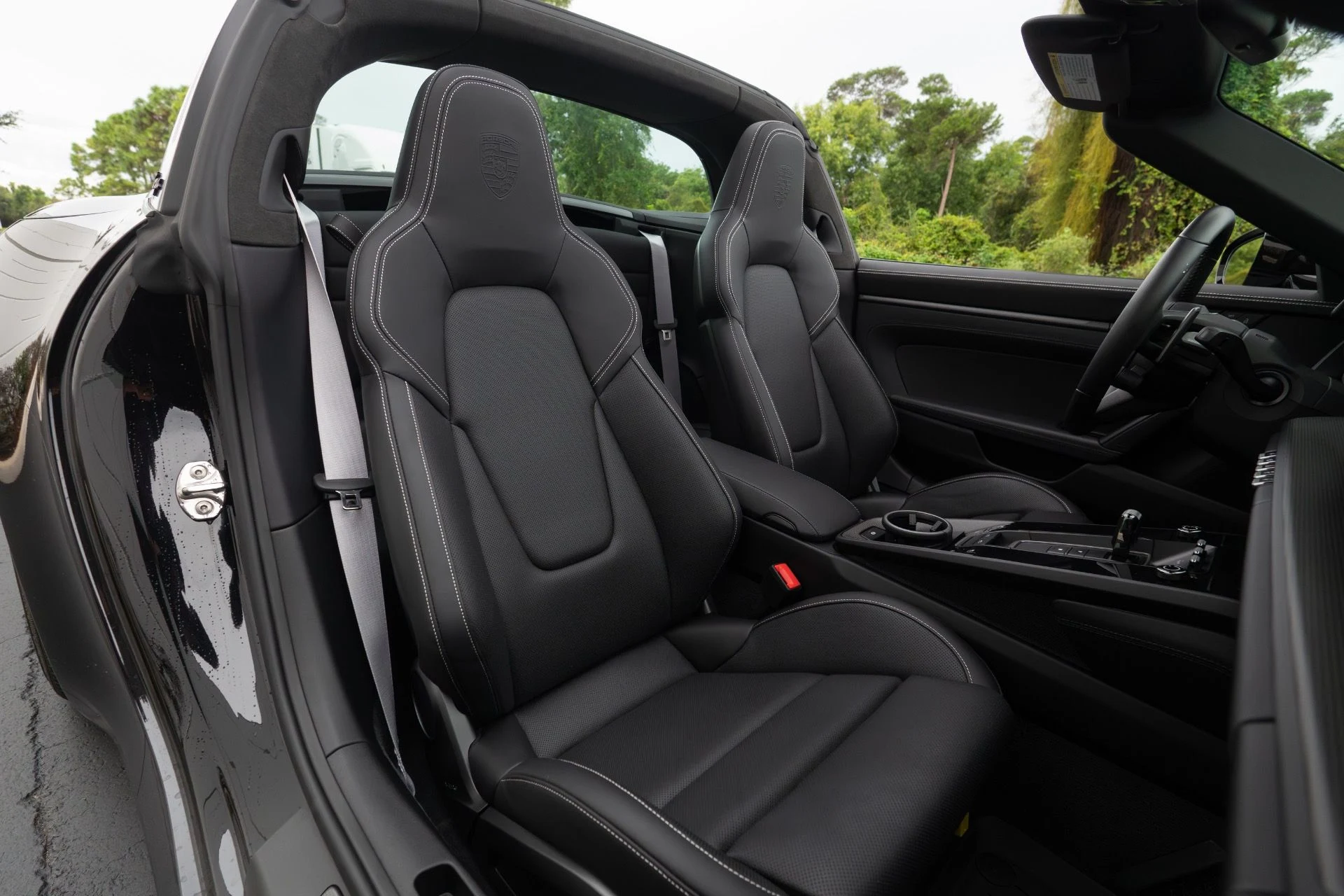 mph058_1281034729_Used_2024_Porsche_911_Targa_4_GTS_1758664147_a743c7f29f