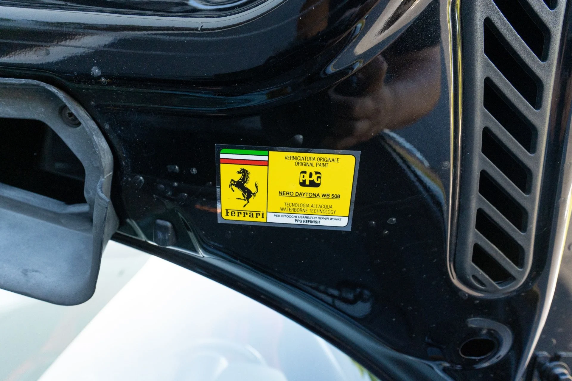 mph058_1327141088_Used_2020_Ferrari_F8_Tributo_1767738008_c3c7e88940