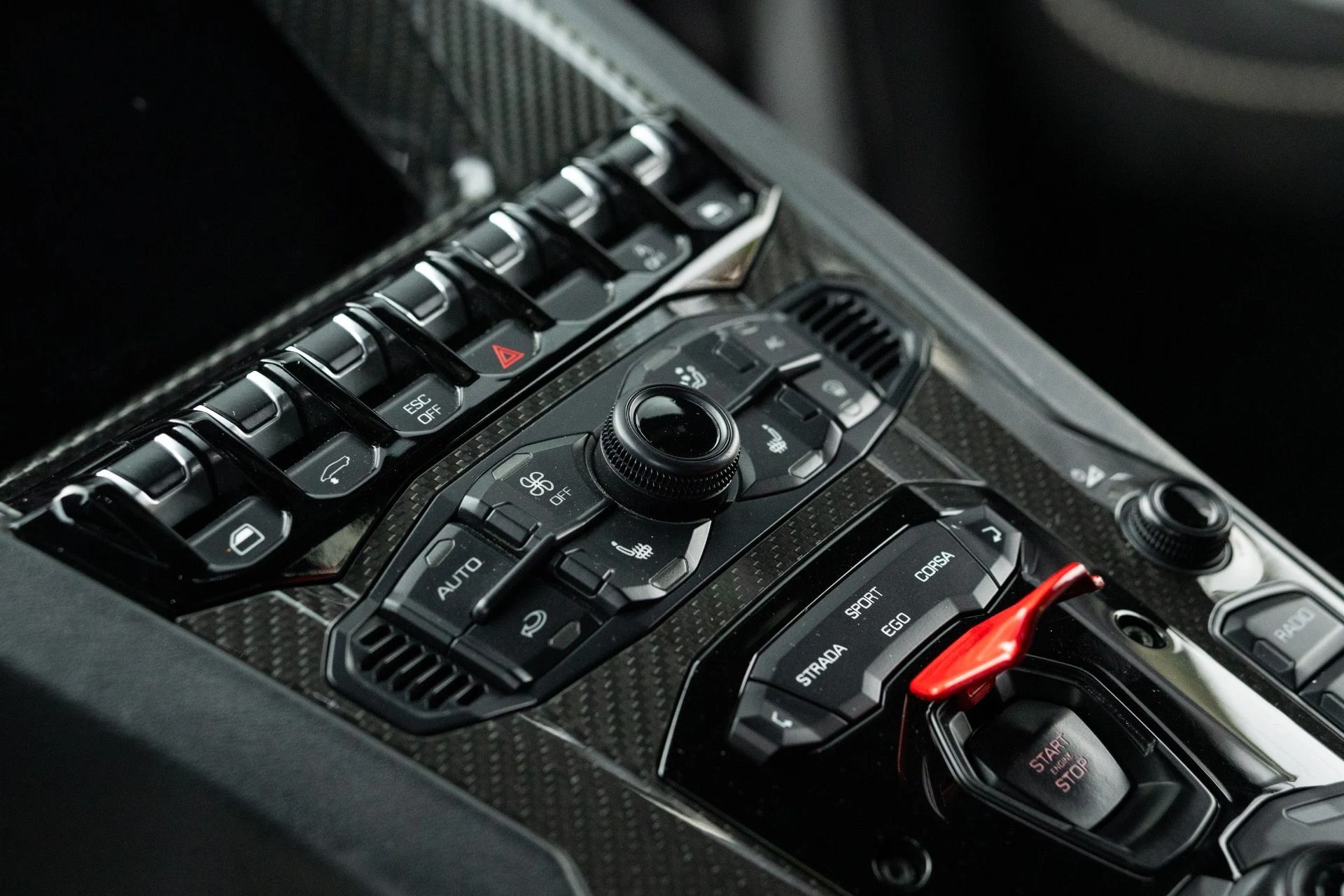 mph058_1372621626_Used_2021_Lamborghini_Aventador_LP_770_4_SVJ_Roadster_1773714572_2ae76848ea