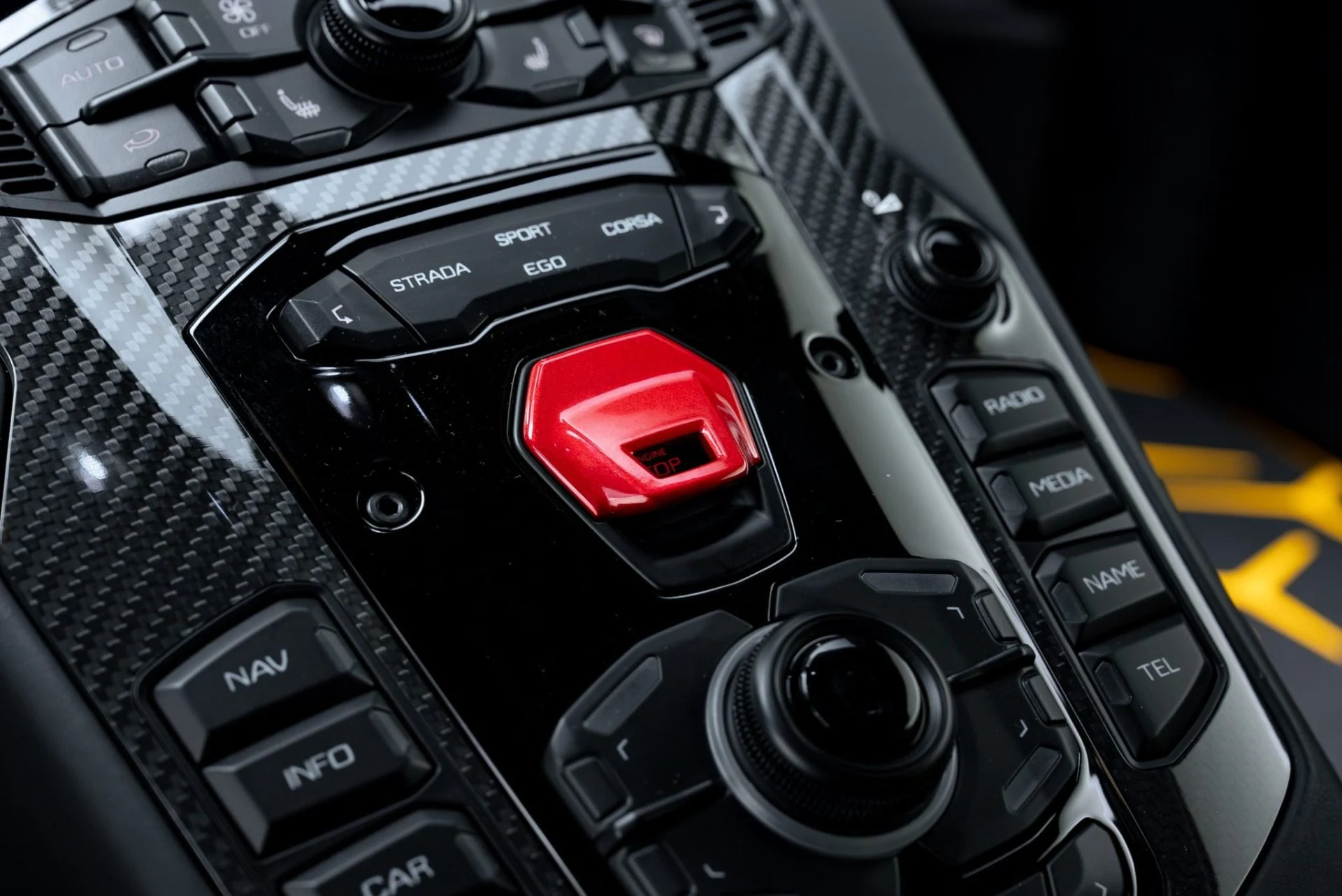 mph058_1427429346_Used_2021_Lamborghini_Aventador_SVJ_LP_770_4_SVJ_1780076945_30990ef01f