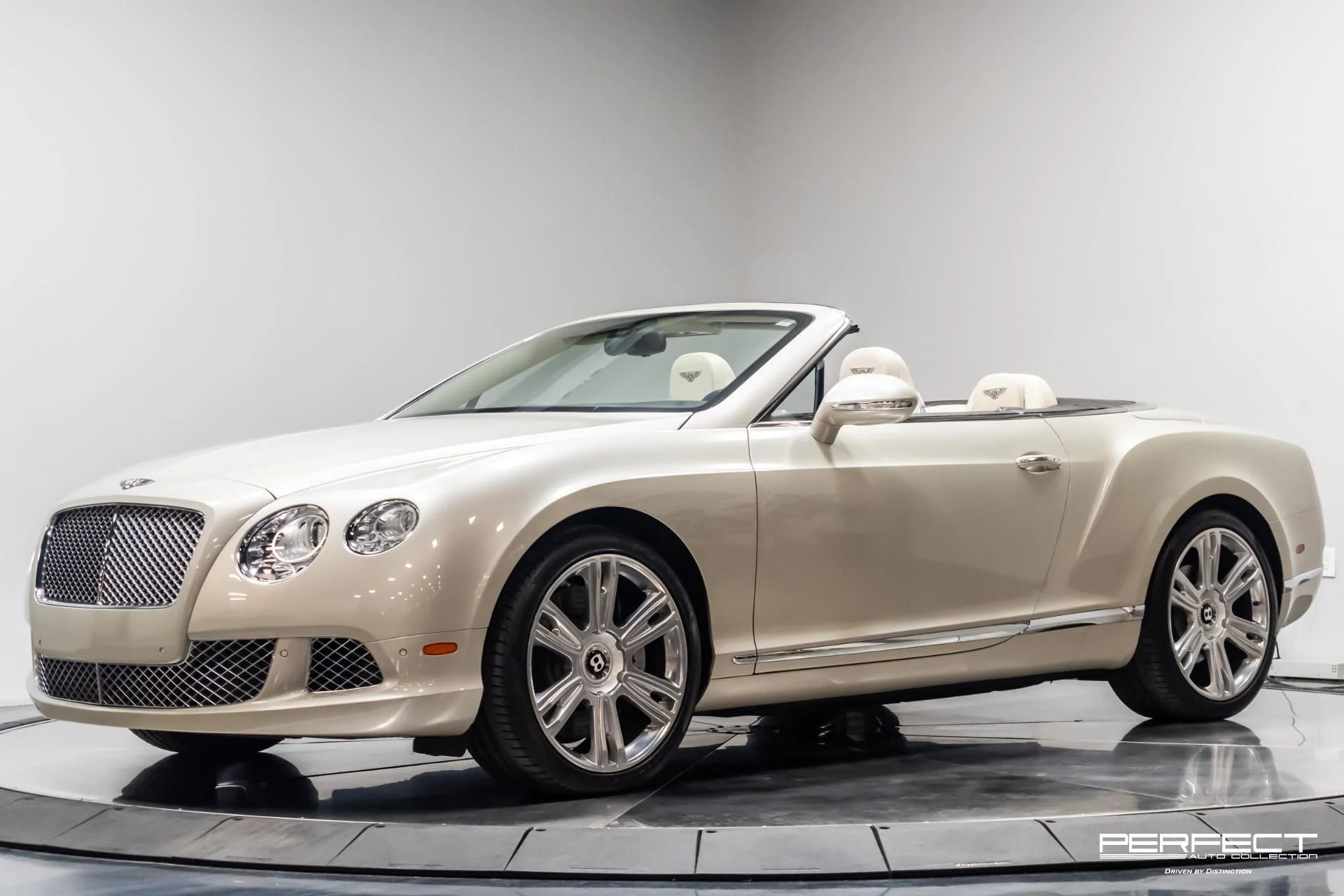 mph058_1441461211_Used_2013_Bentley_Continental_GTC_1715271600_c372ddac3d