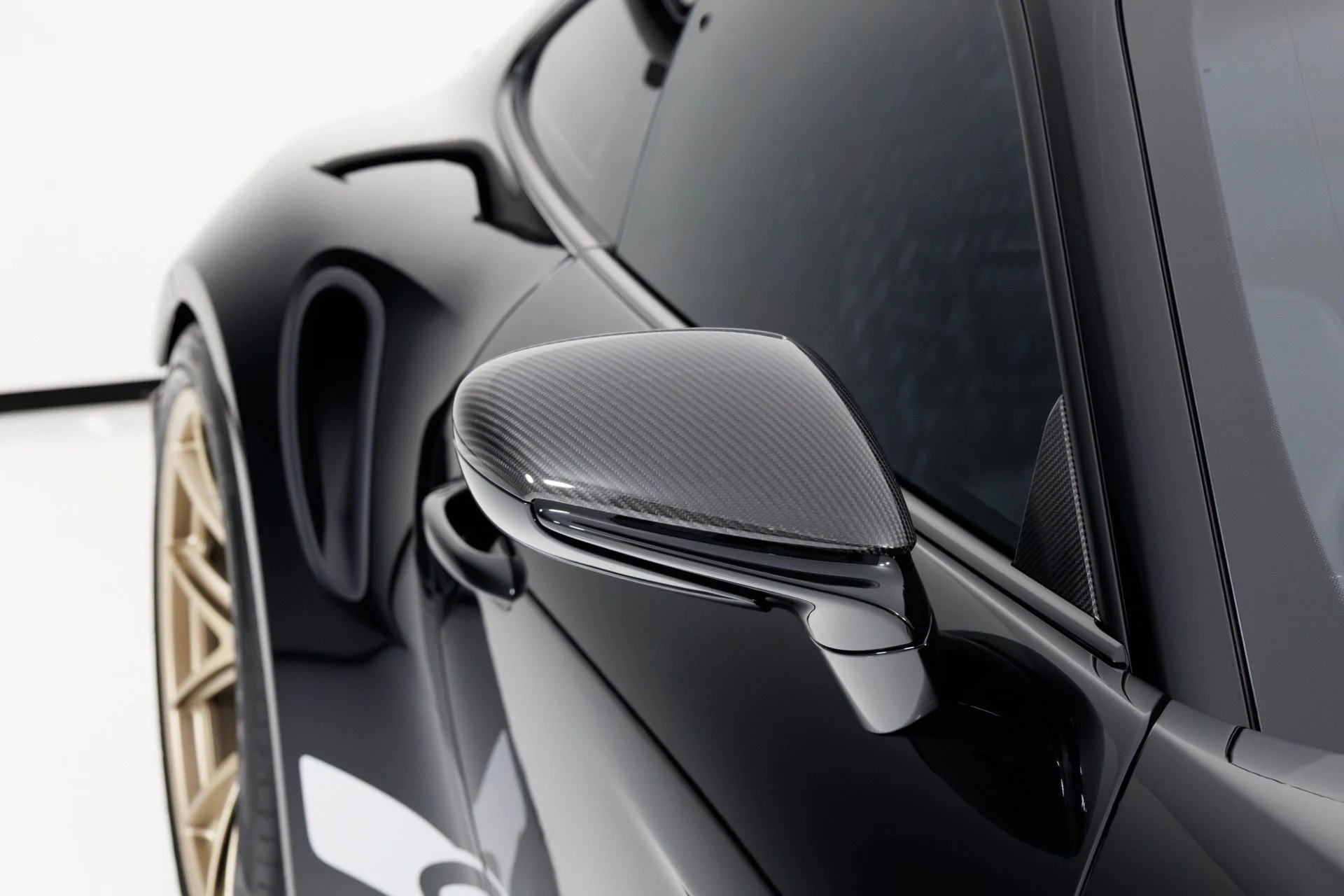 mph058_144423406_Used_2025_Porsche_911_GT_3_RS_1767383467_1a198a6a21