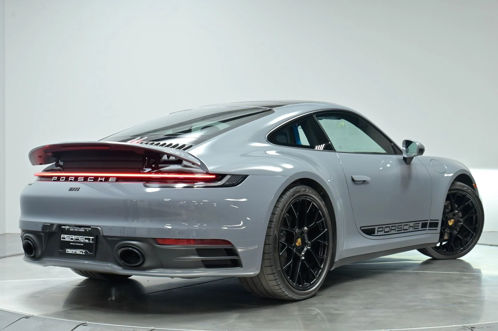 mph058_1454279673_Used_2024_Porsche_911_1782576725_141682b28a