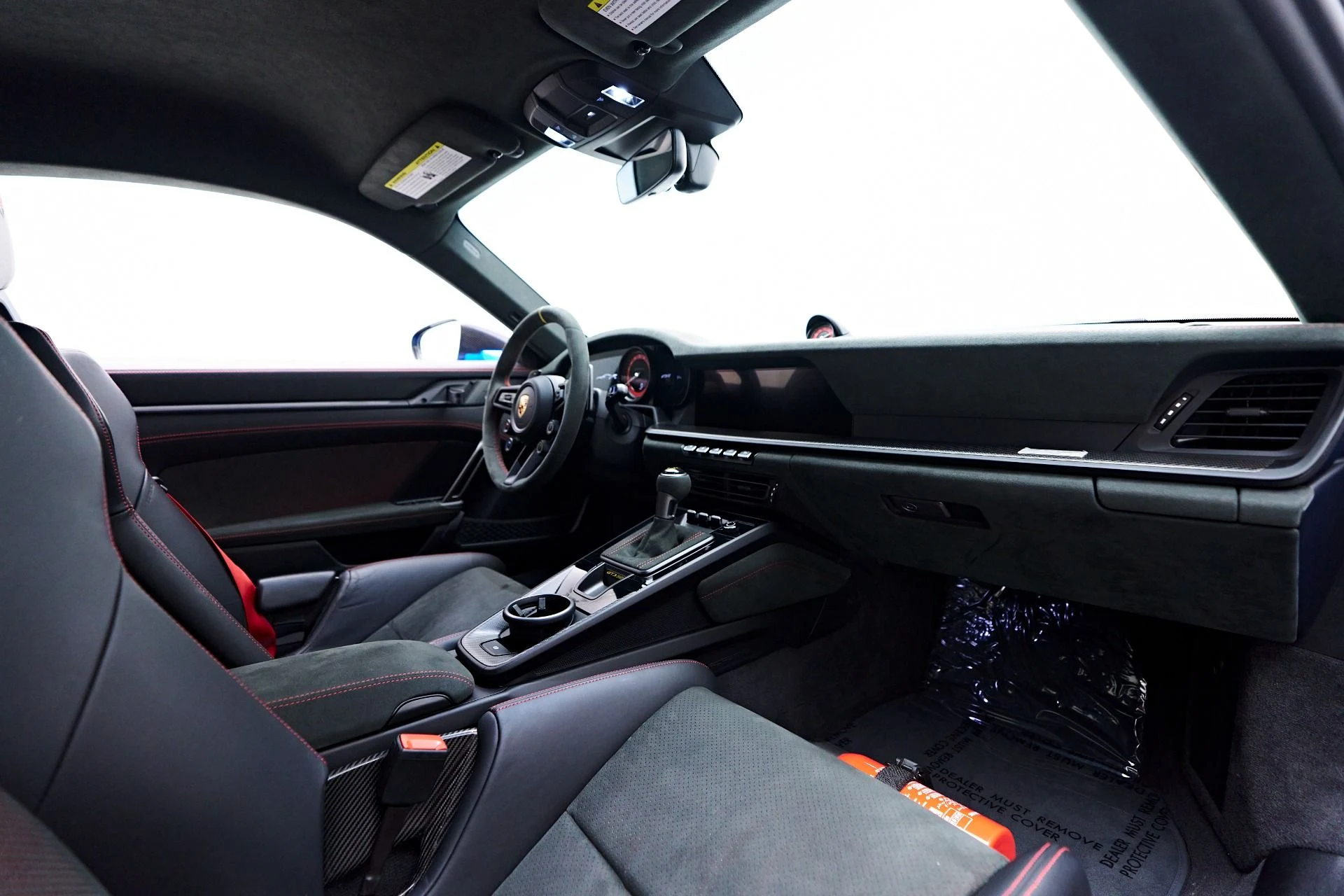 mph058_1460035444_Used_2024_Porsche_911_GT_3_RS_1754618646_b8acdbf74a