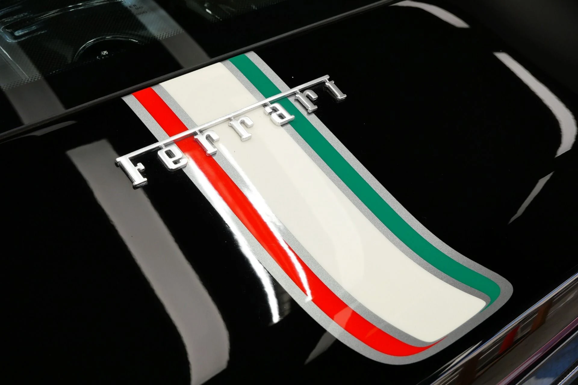 mph058_1463355639_Used_2009_Ferrari_F430_Scuderia_Spider_16_M_1_of_499_Built_Rare_Tricolore_Livery_1788882638_9f28b5a2cd