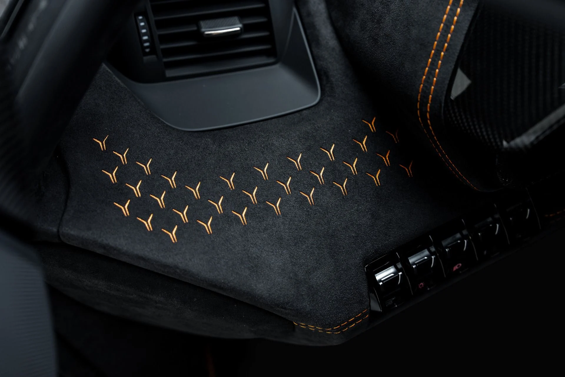 mph058_1473397012_Used_2022_Lamborghini_Aventador_LP_780_4_Ultimae_1792689525_b23056d112