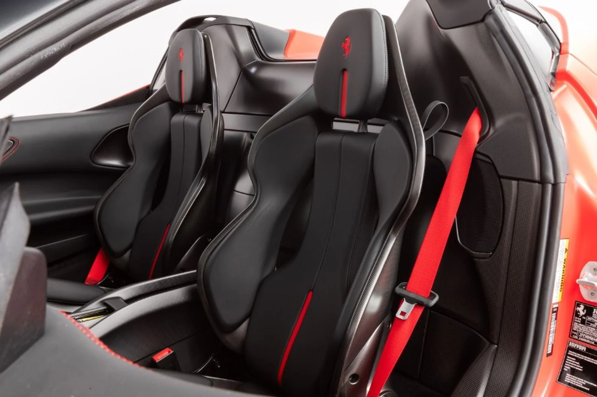 mph058_1483540944_Used_2022_Ferrari_SF_90_Spider_2a4205cd51