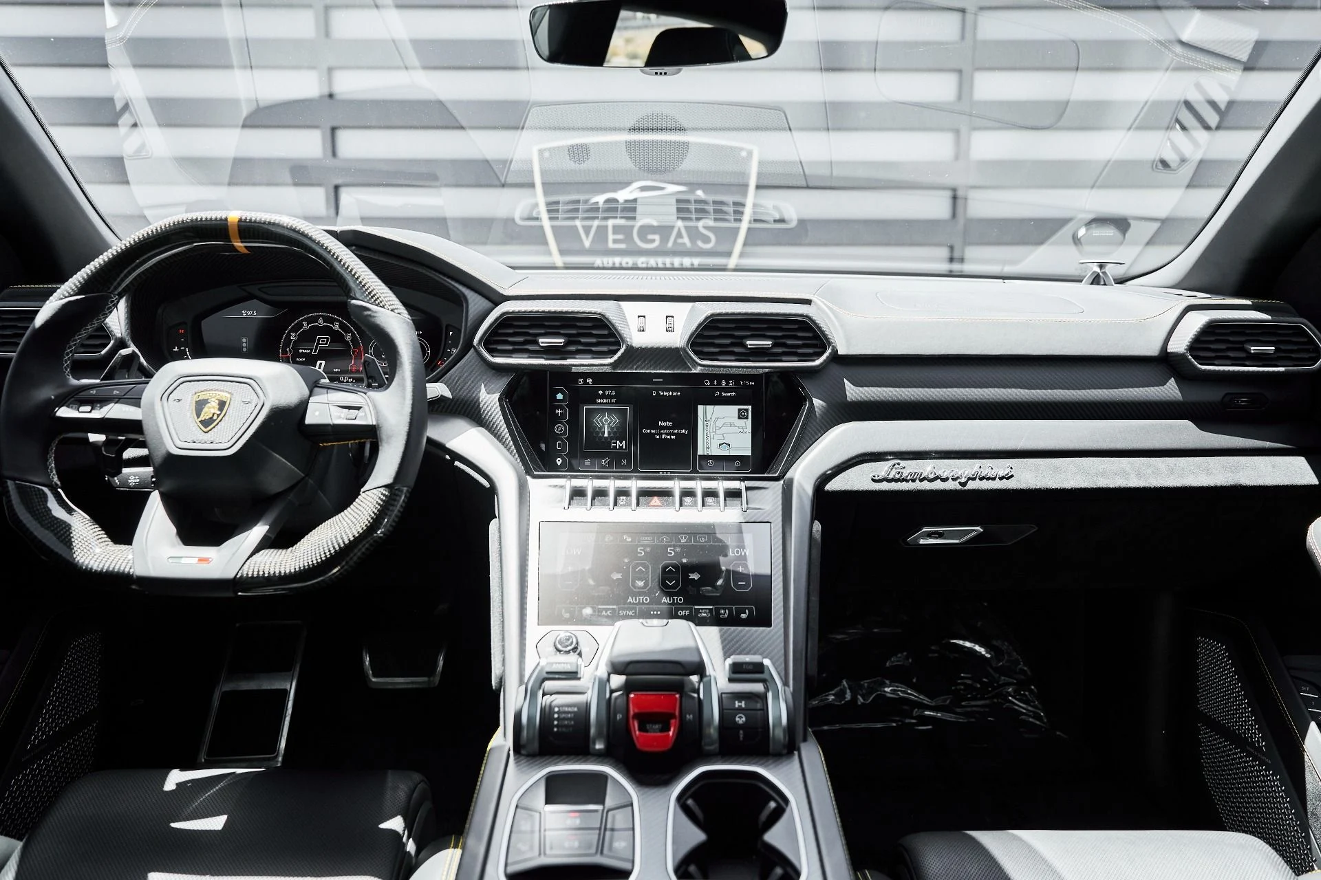 mph058_1488838185_Used_2024_Lamborghini_Urus_Performante_1781228503_bc6234768d