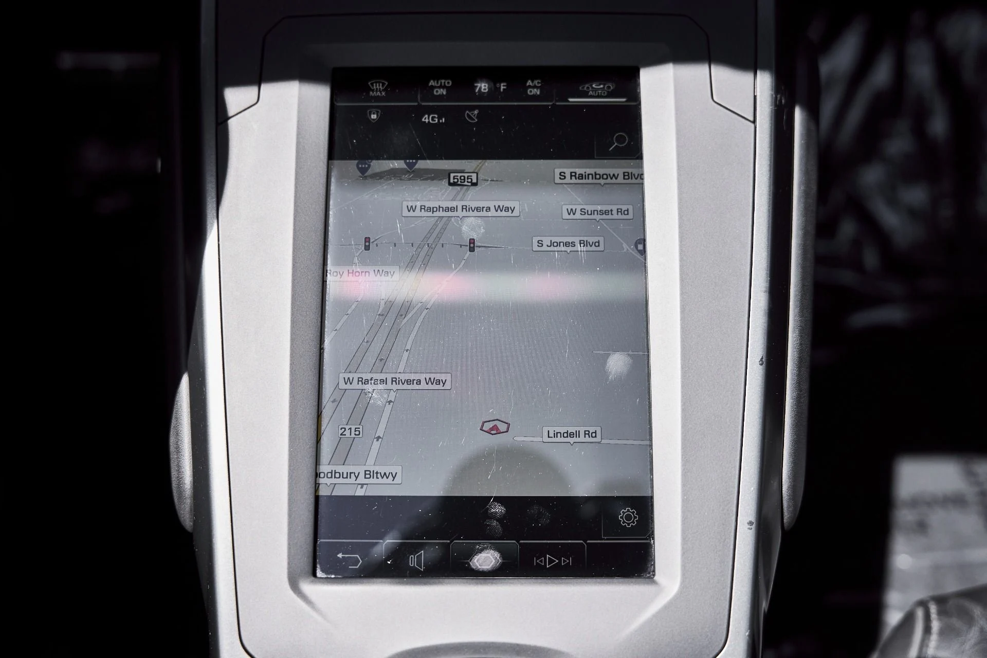 mph058_149292613_Used_2023_Lamborghini_Huracan_EVO_Base_1776733480_9e437c0ad1