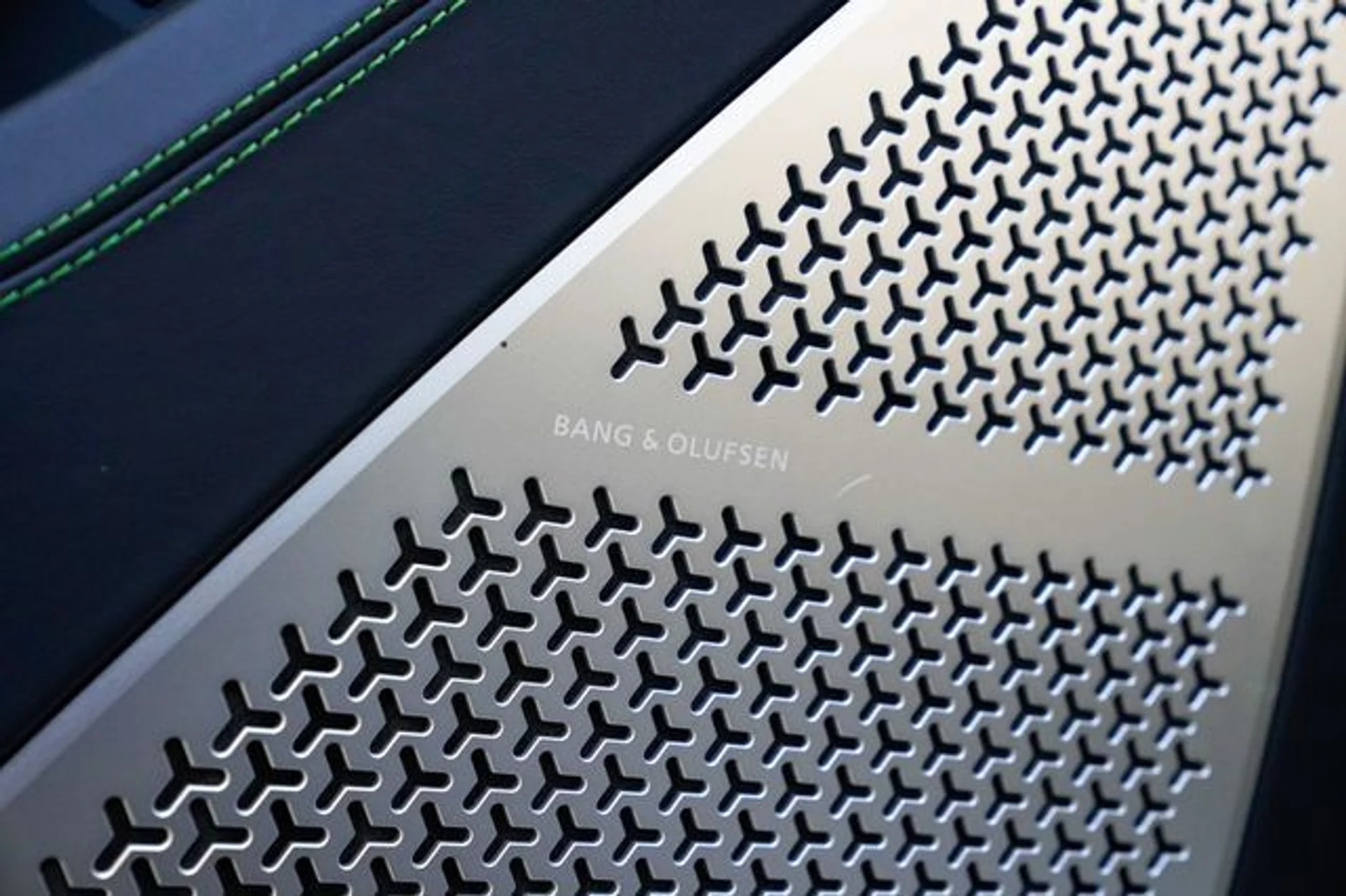 mph058_1528006389_22939991_59_31d4f2bdc4