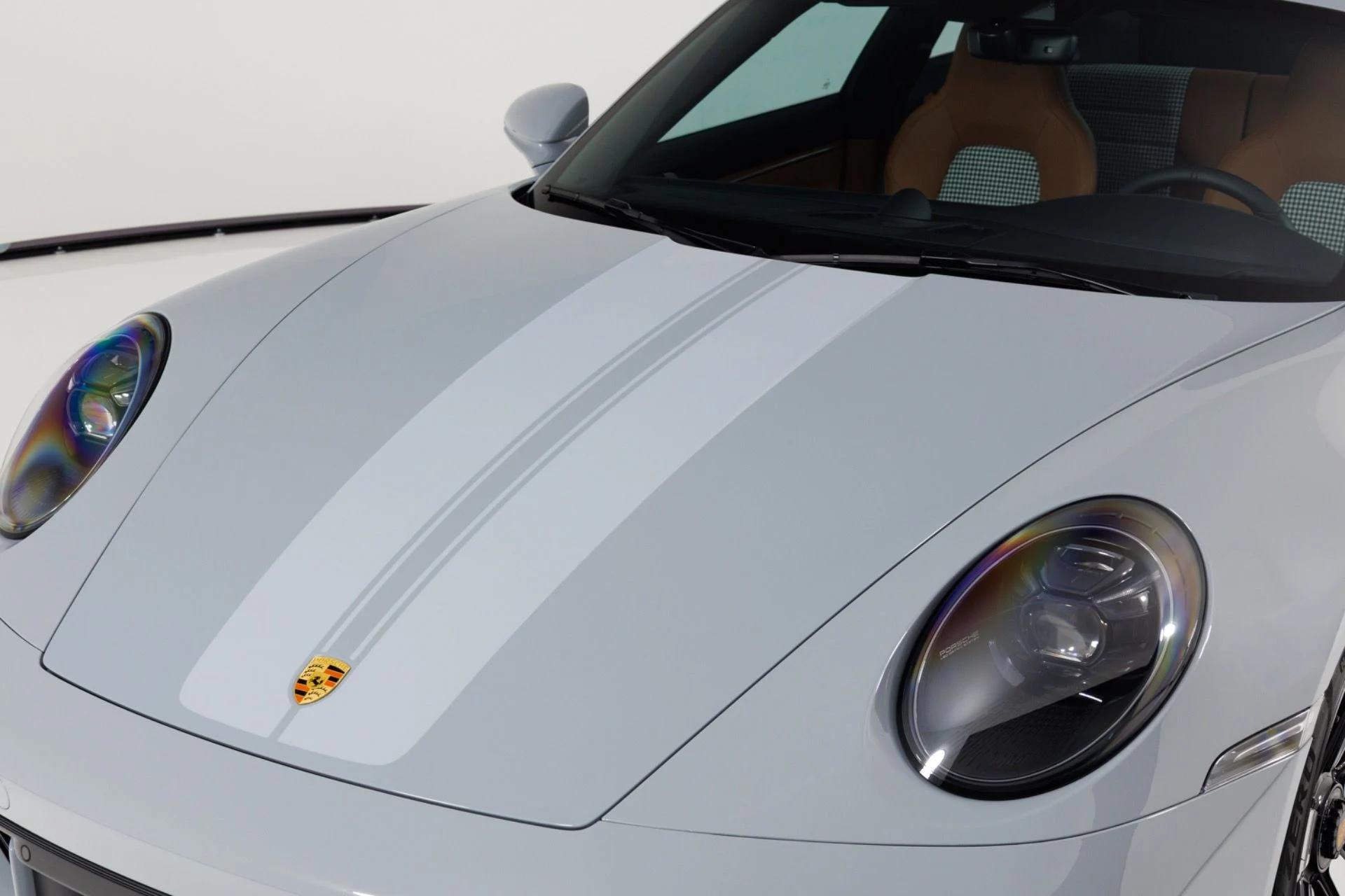 mph058_1588972886_Used_2023_Porsche_911_Sport_Classic_1775497654_0944703f16