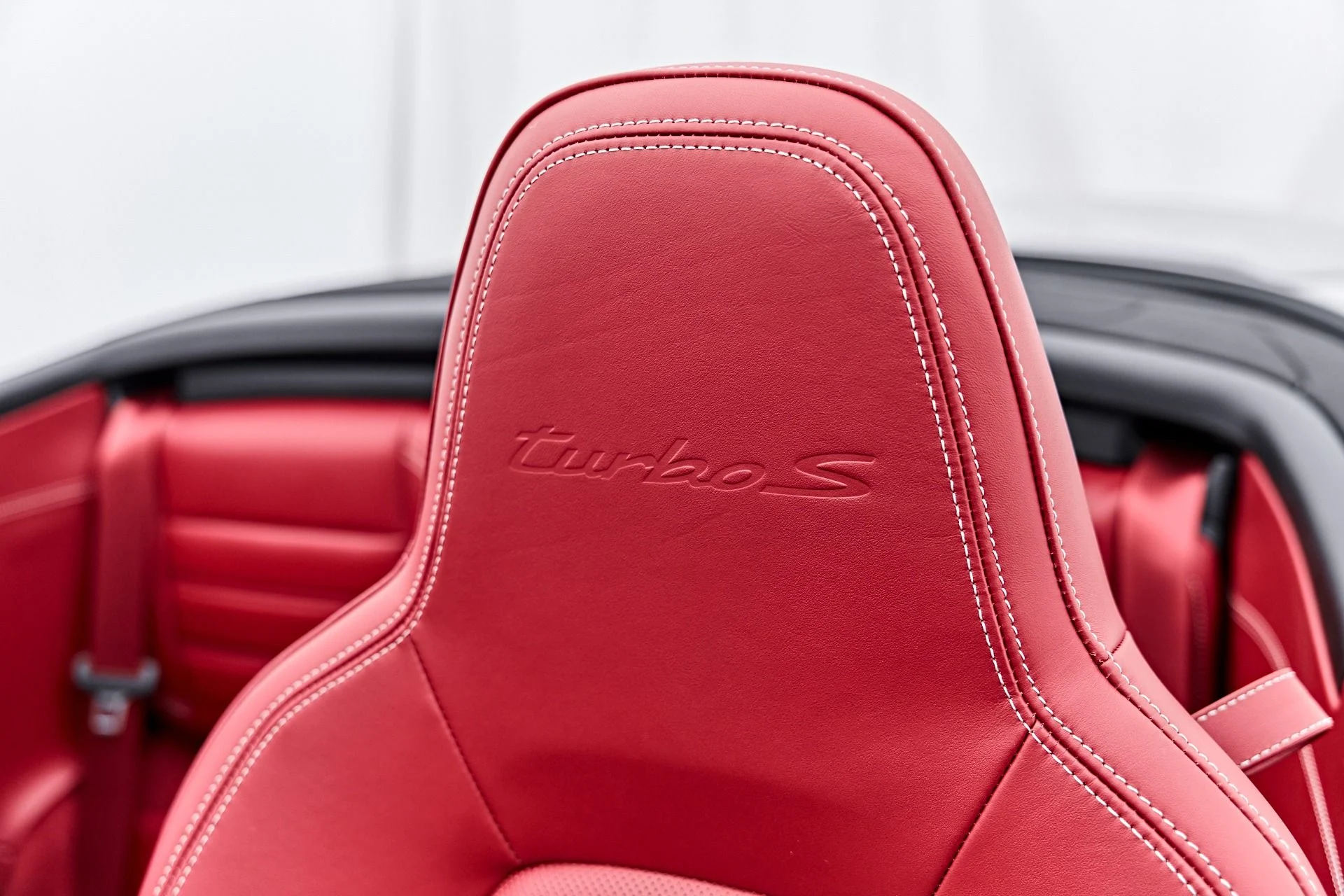 mph058_160895864_Used_2024_Porsche_911_Turbo_S_1790988009_328c8f094f