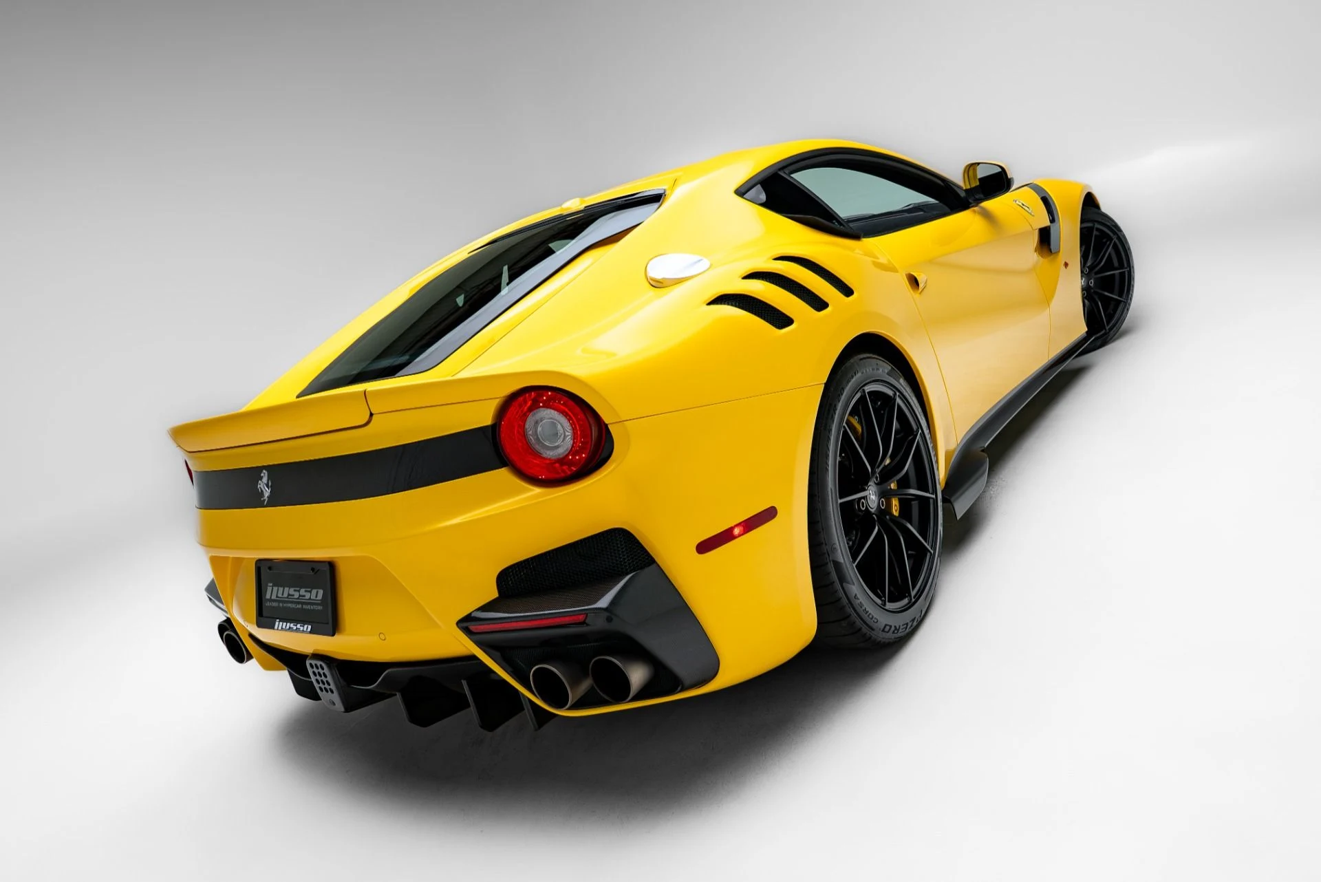 mph058_1623865201_Used_2017_Ferrari_F12tdf_1777399960_e96e270f53