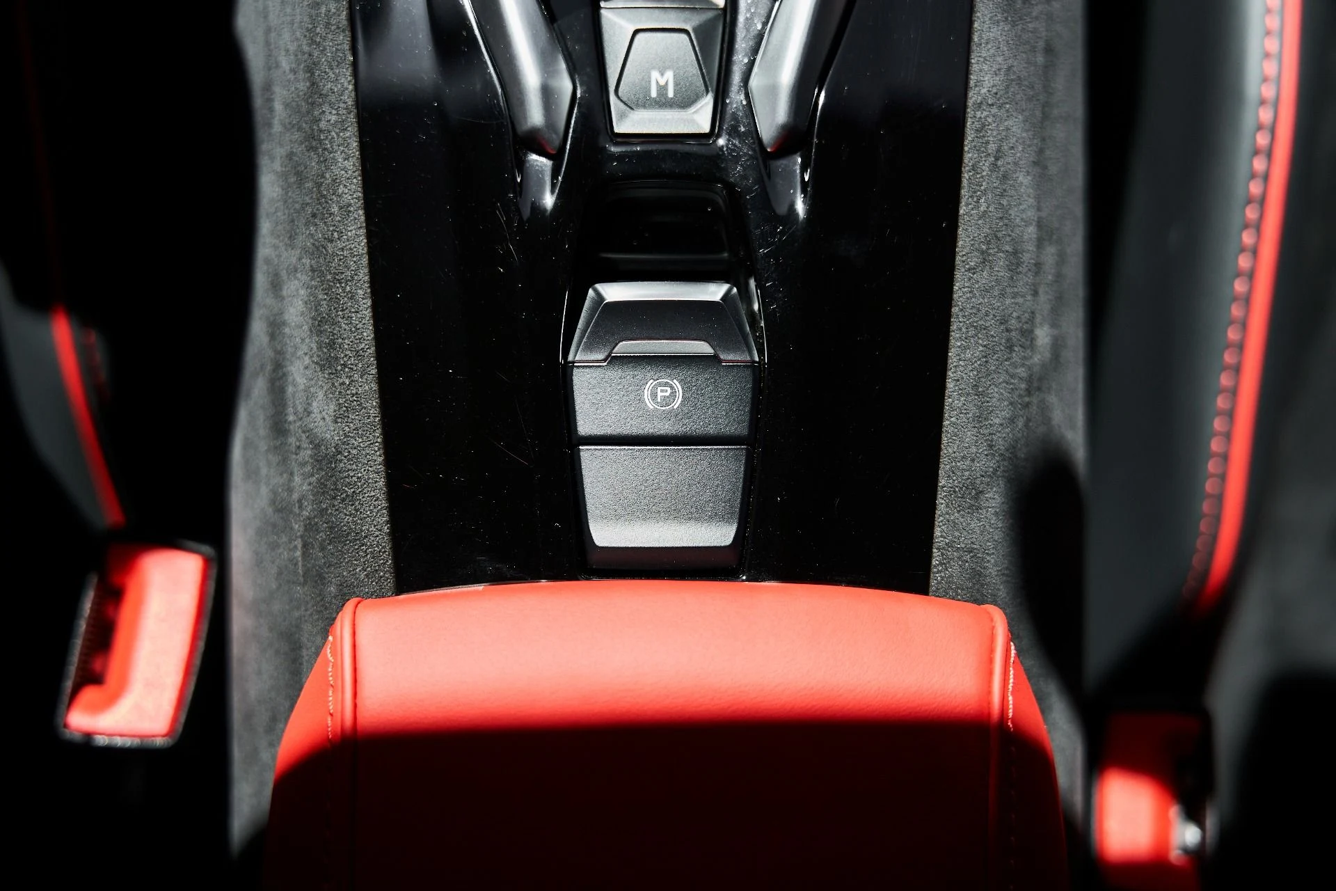 mph058_1633935898_Used_2023_Lamborghini_Huracan_1778117663_7a4b124f64