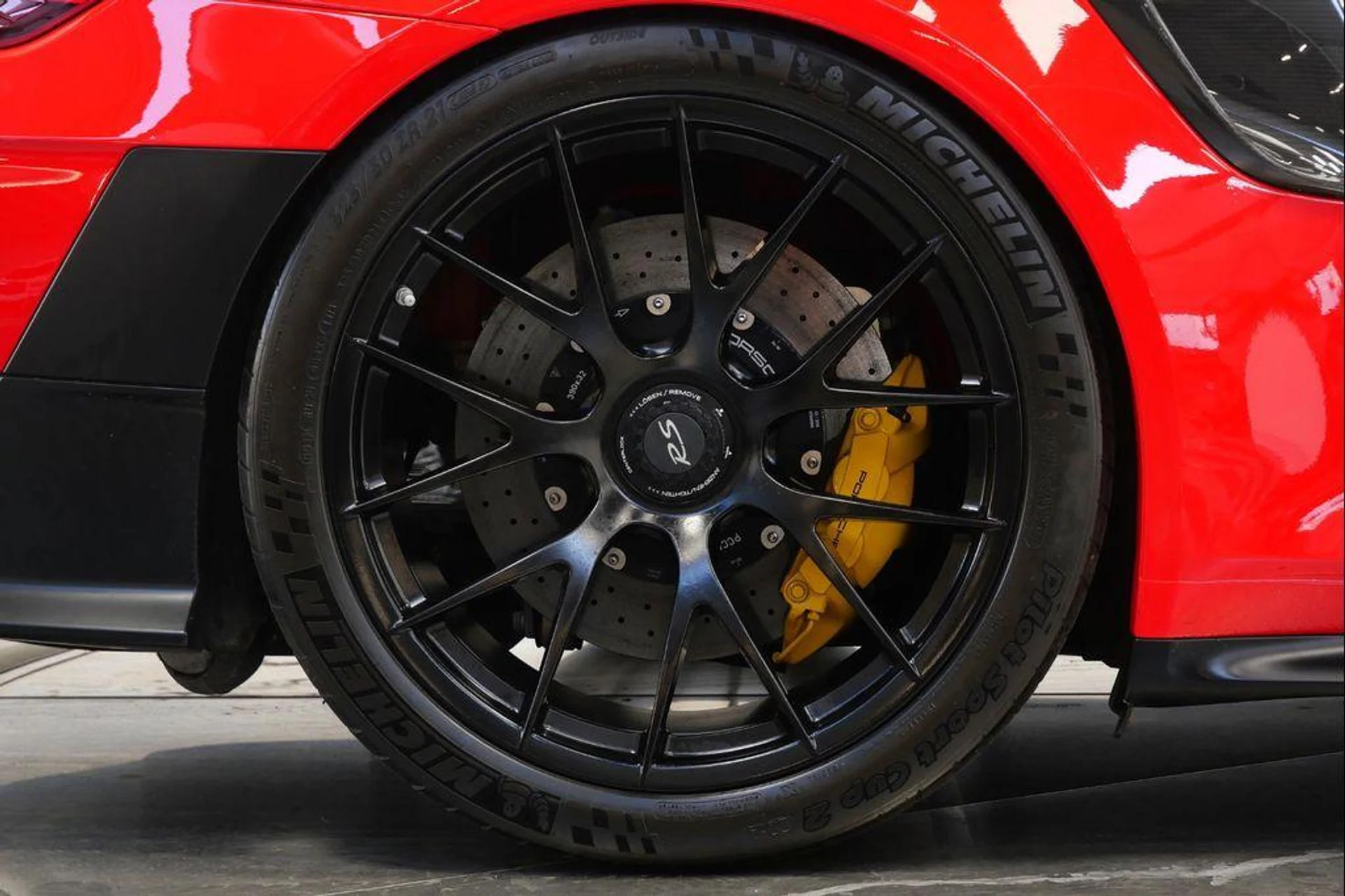 mph058_1679413276_CE_Ob_Nt_tu_UZ_Wjim_r_JH_DD_Mx3as_5ec7cf7088