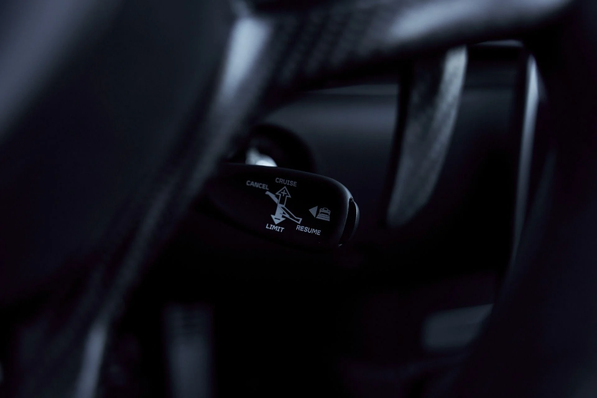 mph058_1718818781_Used_2025_Mc_Laren_Artura_Performance_1769481888_63be917d72