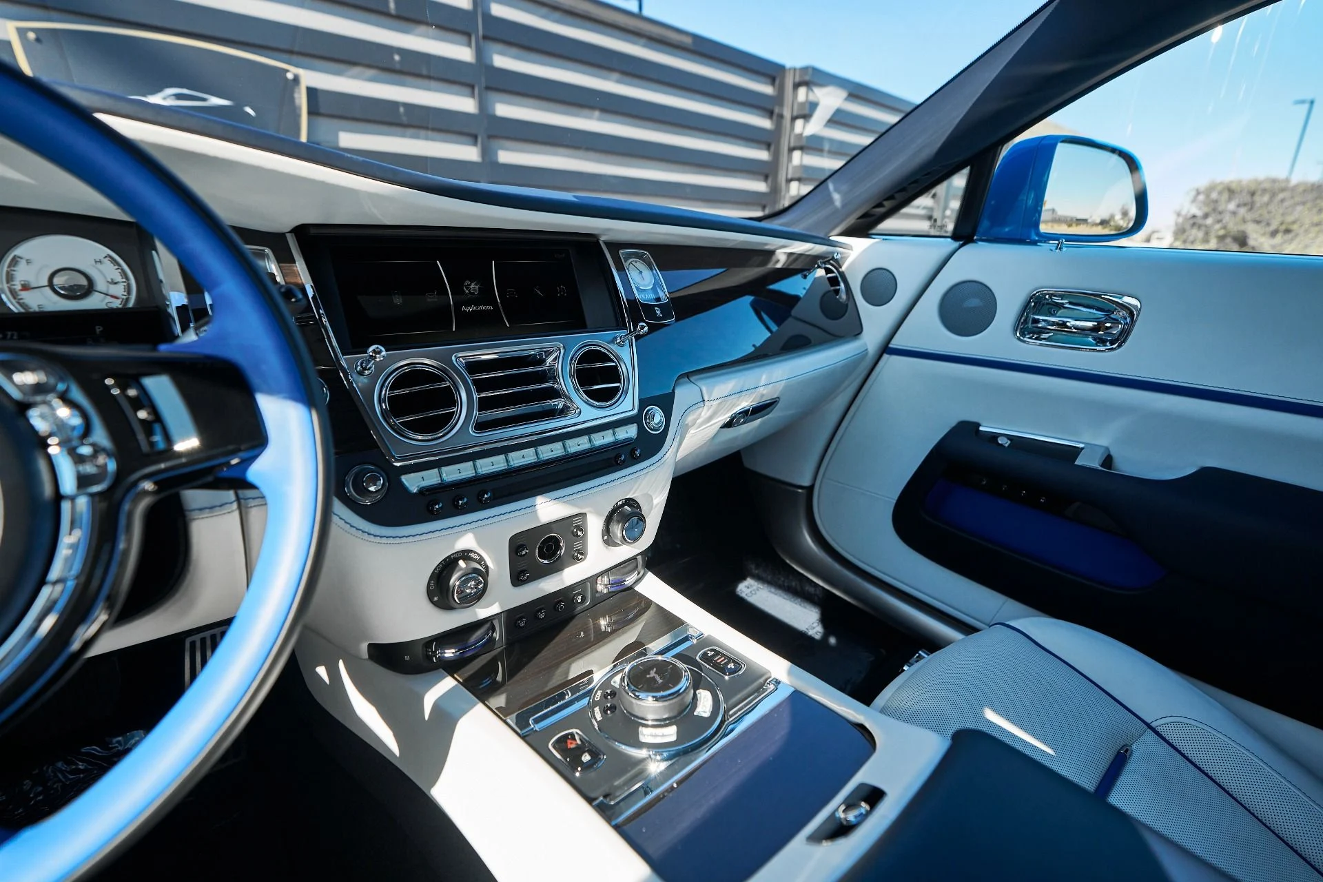 mph058_1737646355_Used_2020_Rolls_Royce_Wraith_Base_1762567808_81254505de