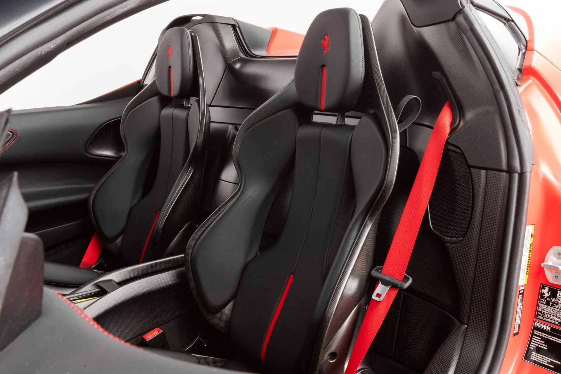 mph058_1738759164_Used_2022_Ferrari_SF_90_Spider_1777367633_60ef4b24f1