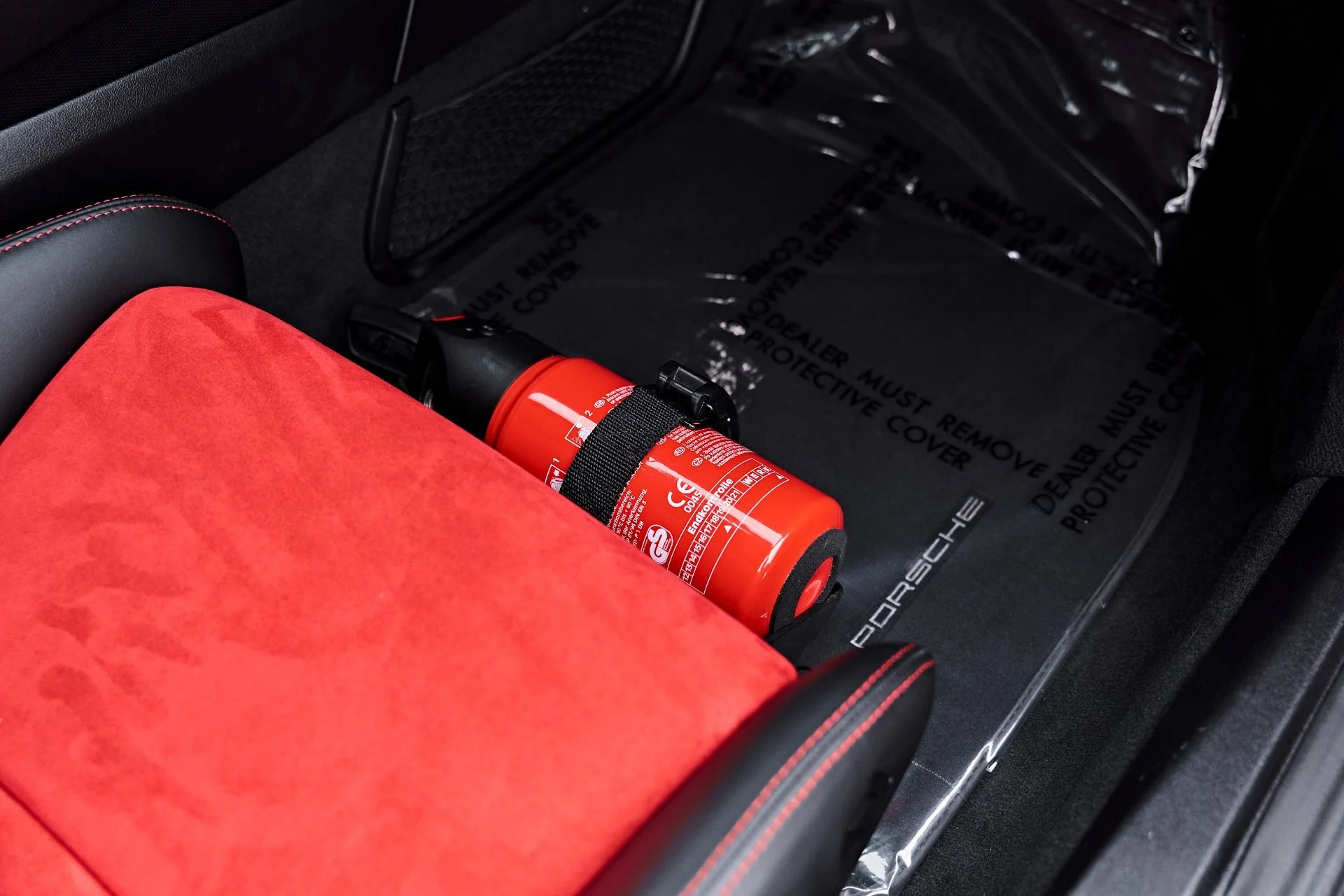 mph058_1766079647_Used_2019_Porsche_911_GT_2_RS_1788559274_efa0a218be