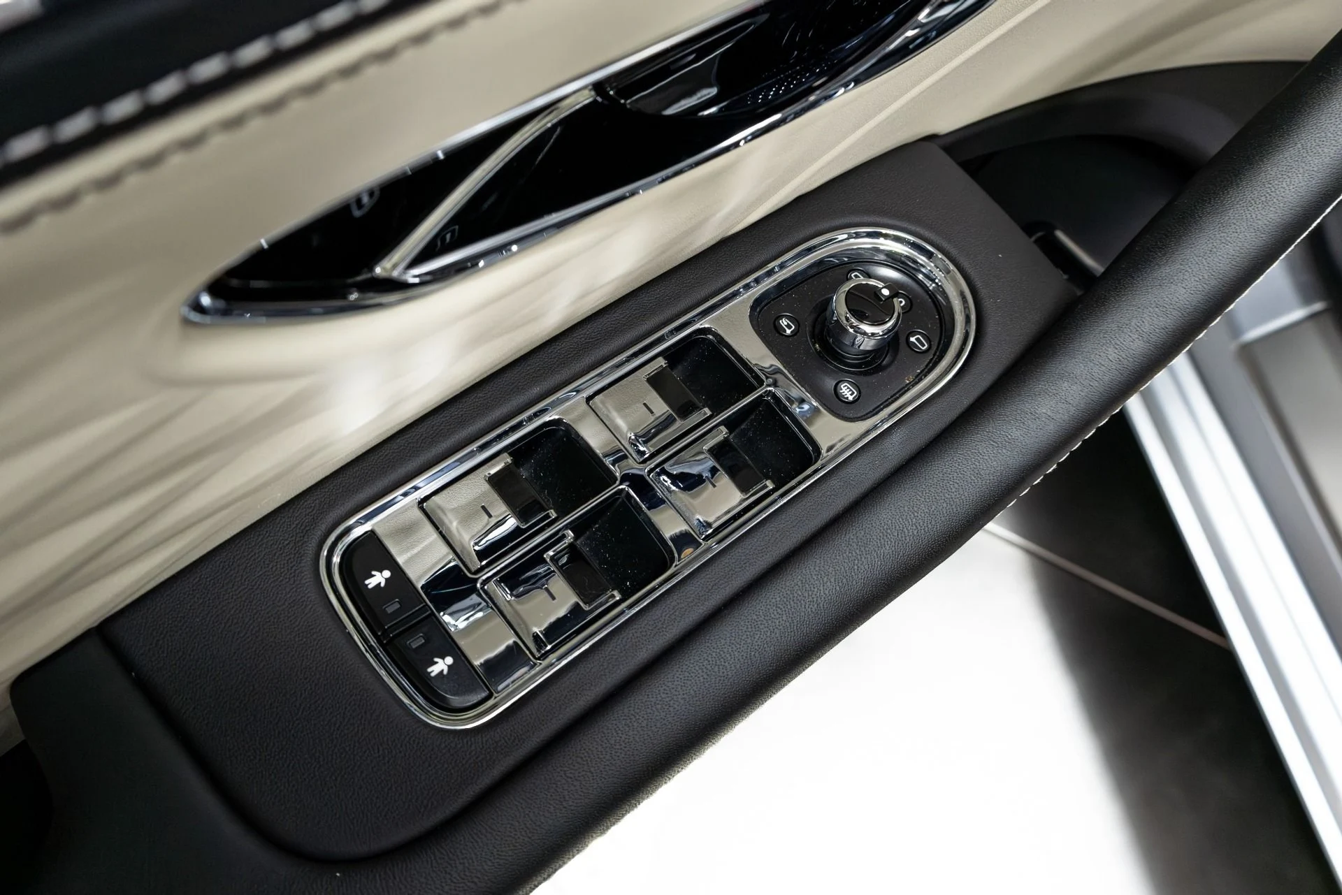 mph058_1770862368_Used_2021_Bentley_Flying_Spur_W12_1772666284_d25ae94b75