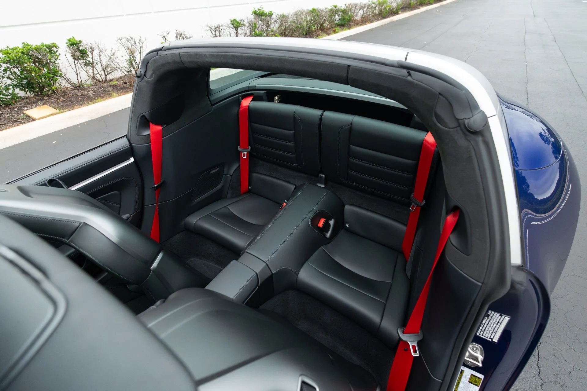 mph058_1794942507_Used_2025_Porsche_911_Targa_4_GTS_1769107430_c1efd1ab1d