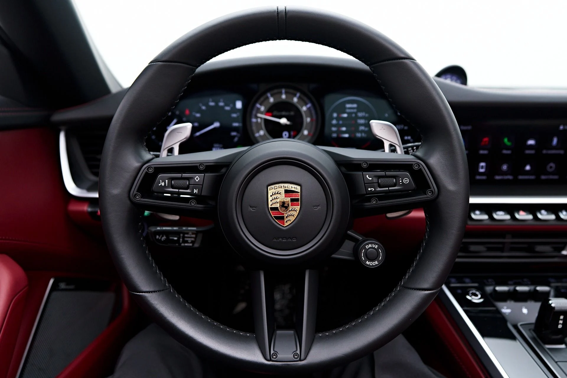 mph058_1820682952_Used_2024_Porsche_911_Turbo_S_1758674597_aed35f983d