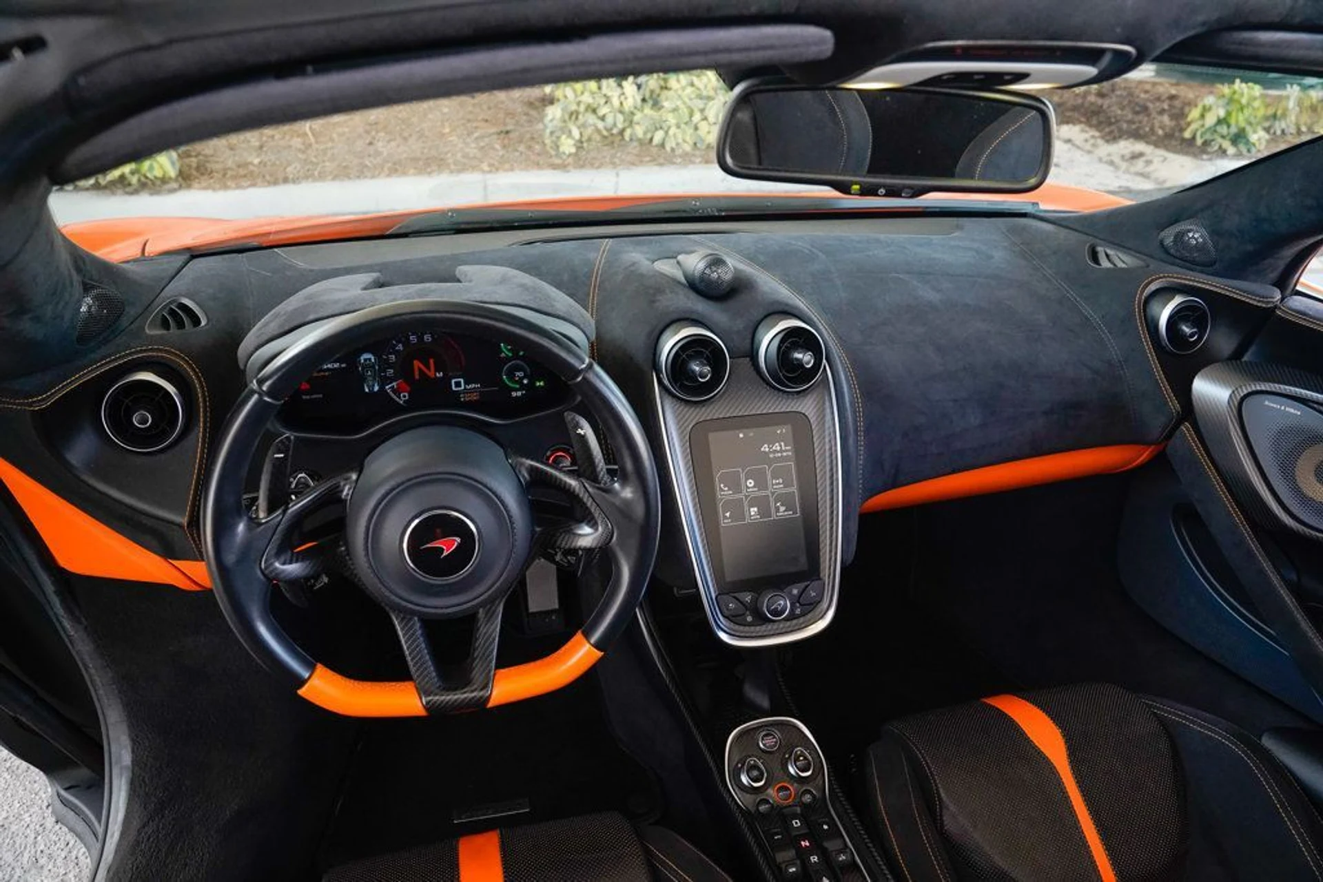 mph058_1820881735_used_2018_mclaren_570s_spider_14354_22891400_59_1024_81f941fbc6