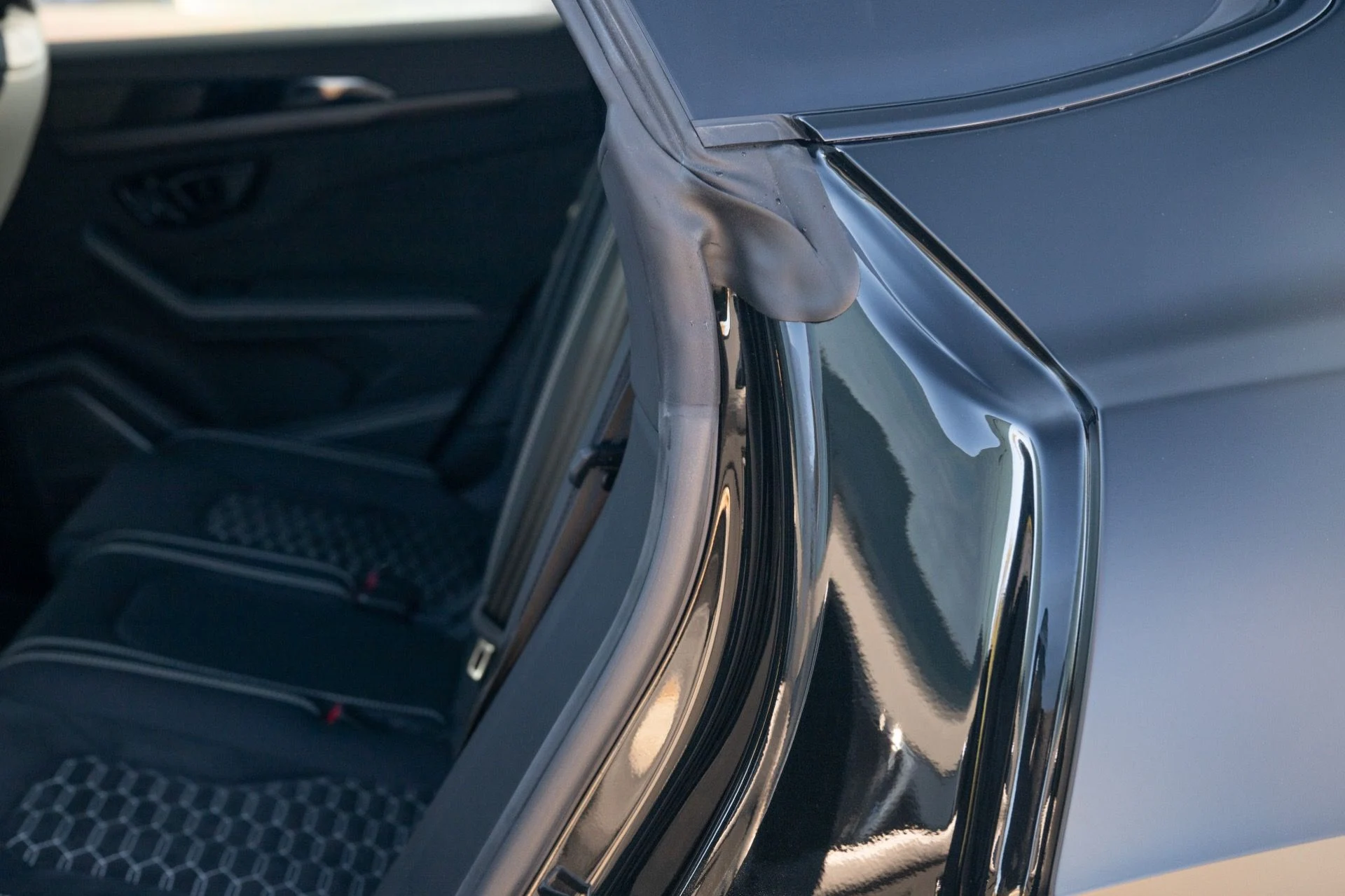mph058_1846247529_Used_2024_Lamborghini_URUS_S_1781213375_0f23606df6