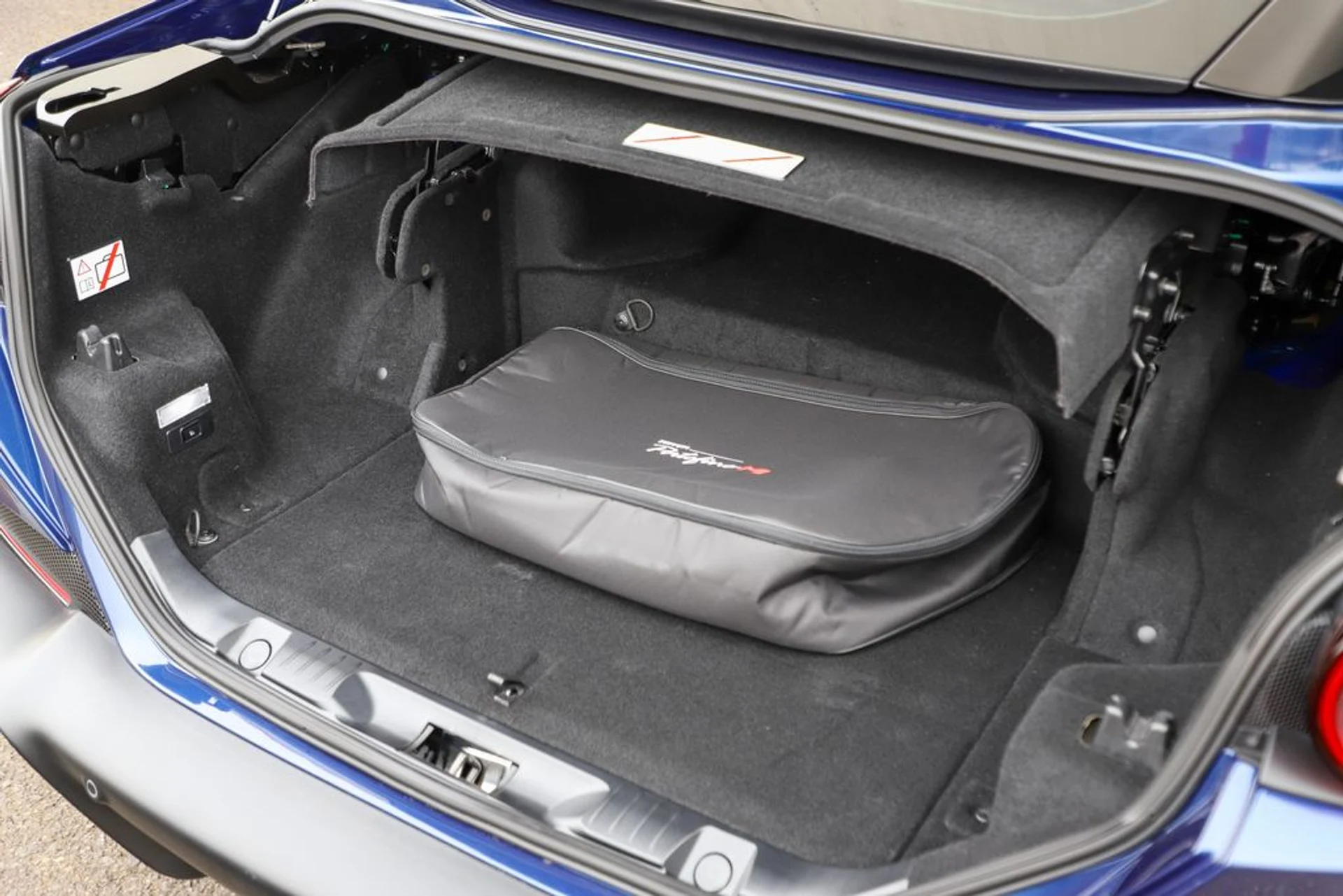 mph058_1856775816_bc5c2d9cd43f0a4973fd0dfb62af7723_00395d5efc