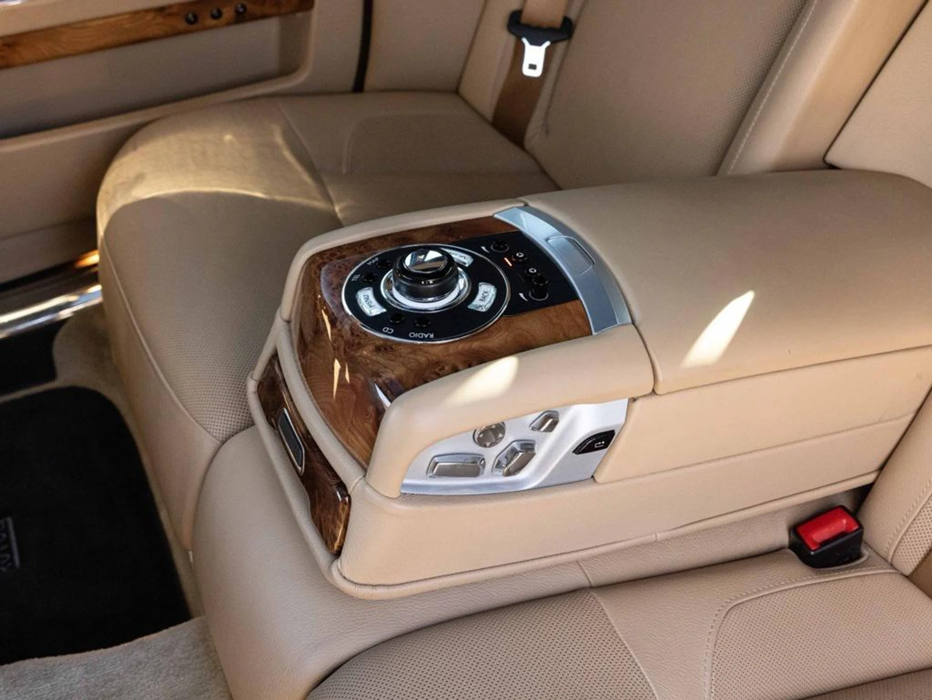 mph058_1872915678_481787351_694423204f23a11bfcaf5563_f4d76742b4