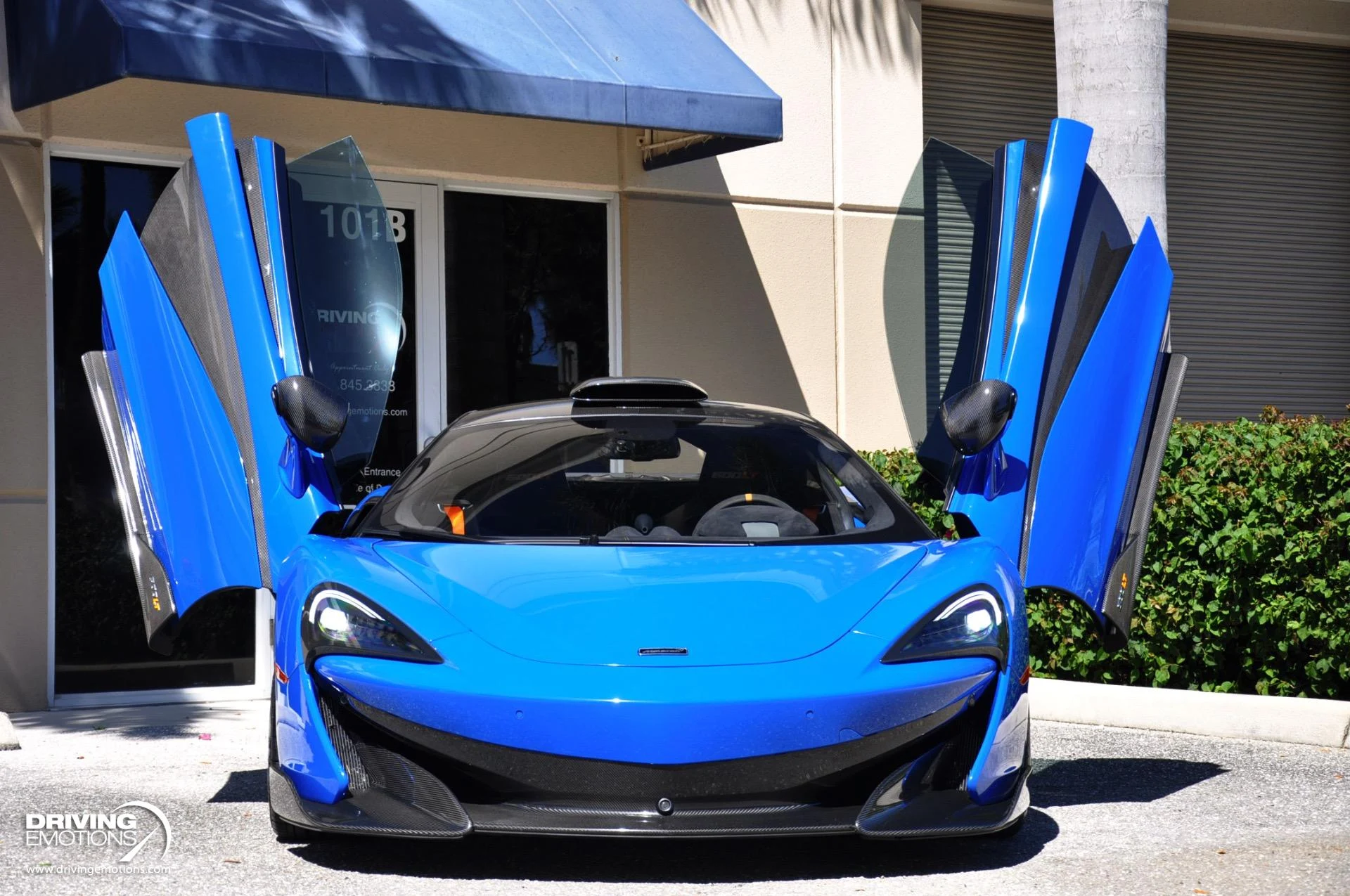 mph058_1950361943_836_p59_l_1caf695d6a