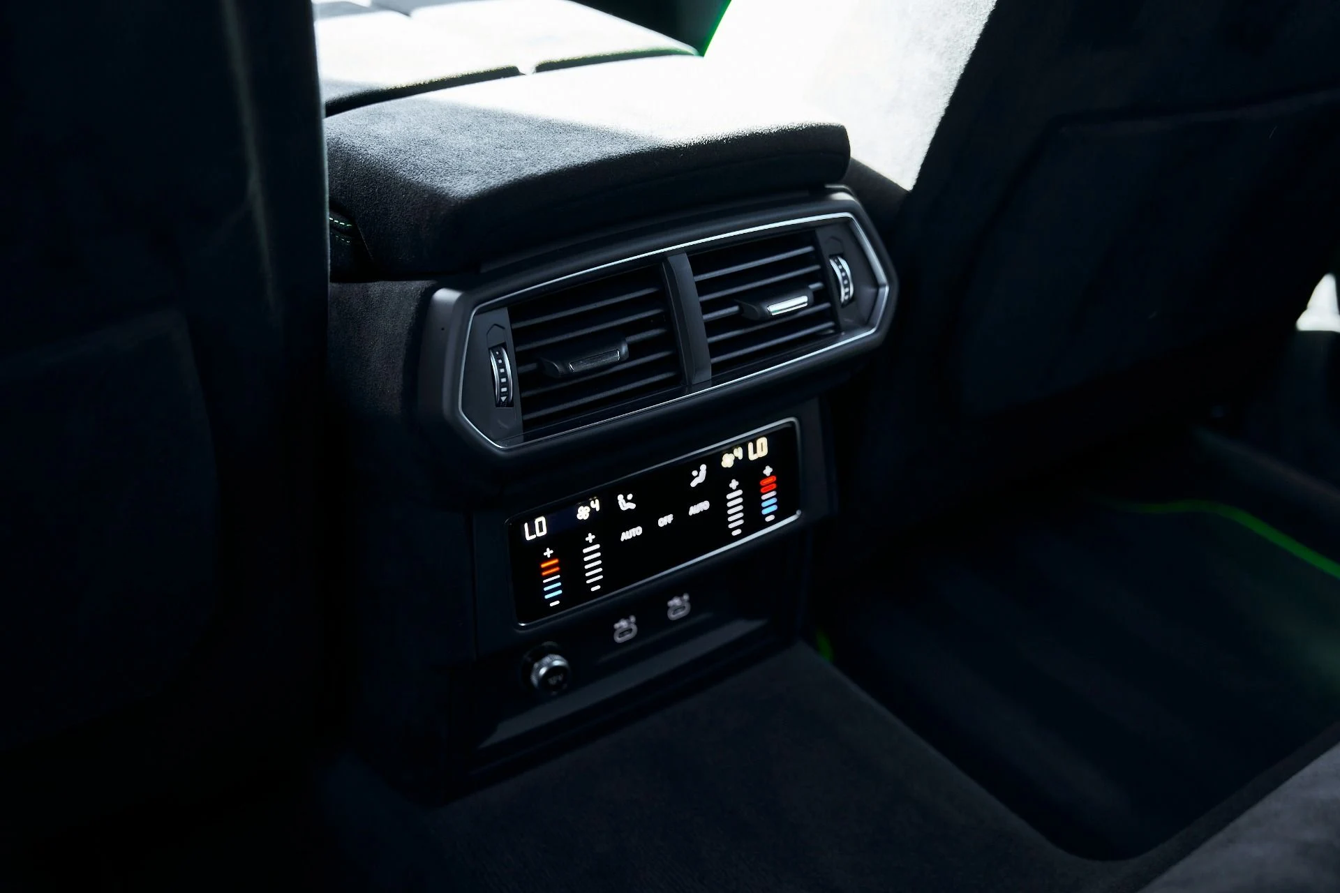 mph058_2010512581_Used_2024_Lamborghini_Urus_Performante_1772849142_101ff4fcb0