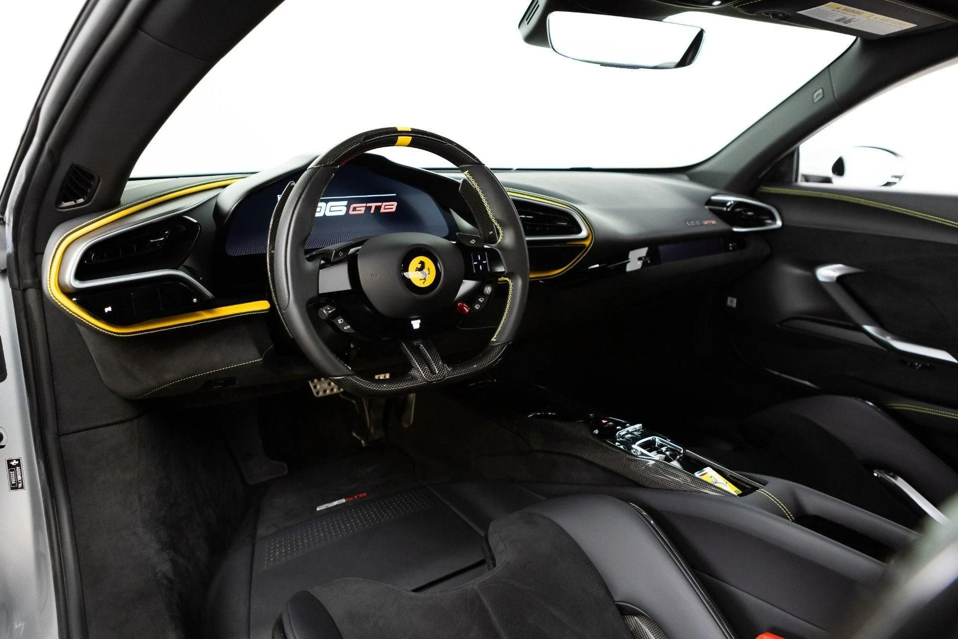 mph058_2017319041_Used_2024_Ferrari_296_GTB_1777367708_267fc8902e