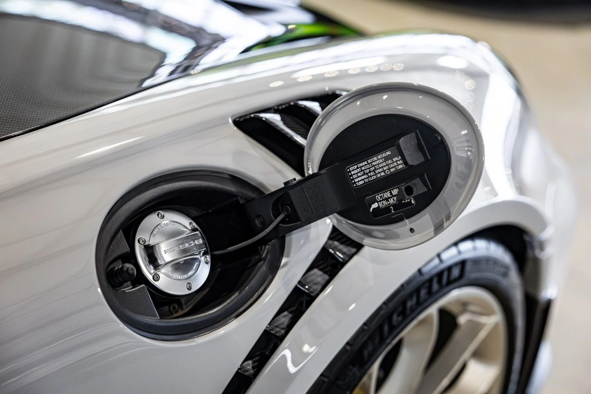 mph058_2019238848_j_A_96d617bdf9