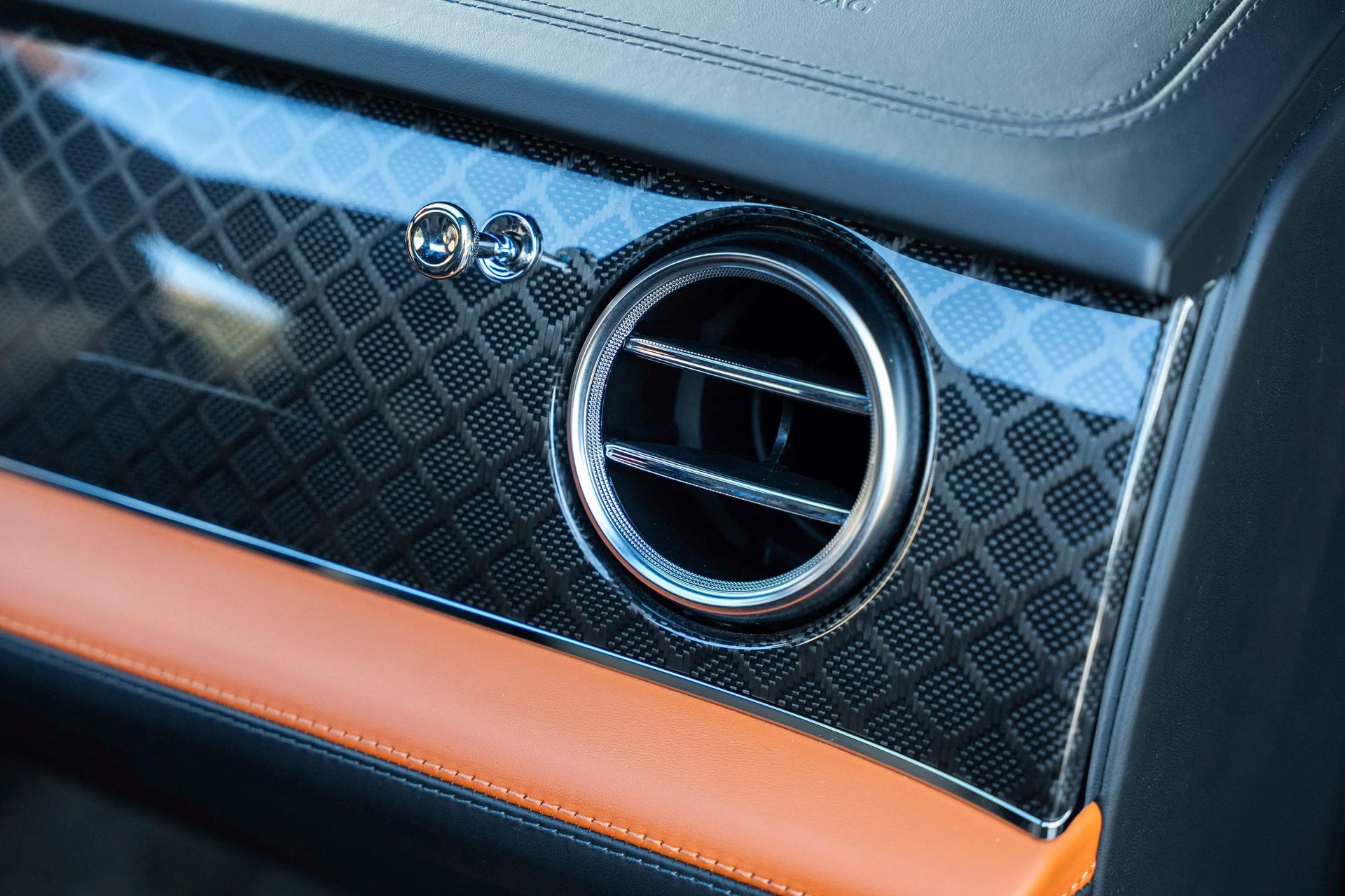 mph058_2030453754_476162065_692f080de2421a9470ea5779_09ca711e89