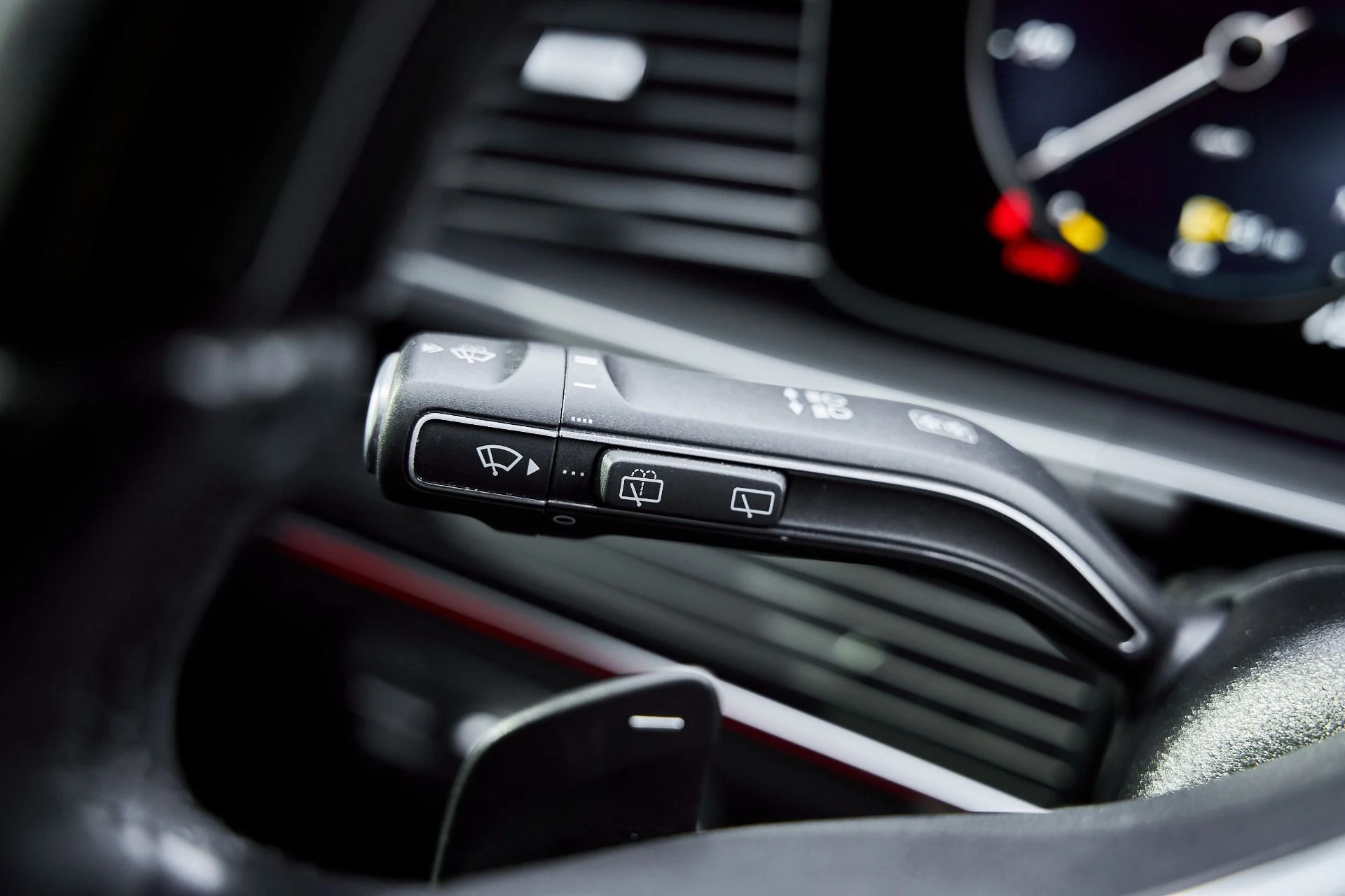 mph058_2031604214_Used_2021_Mercedes_Benz_GLS_Maybach_GLS_600_1768358413_37316f60f9