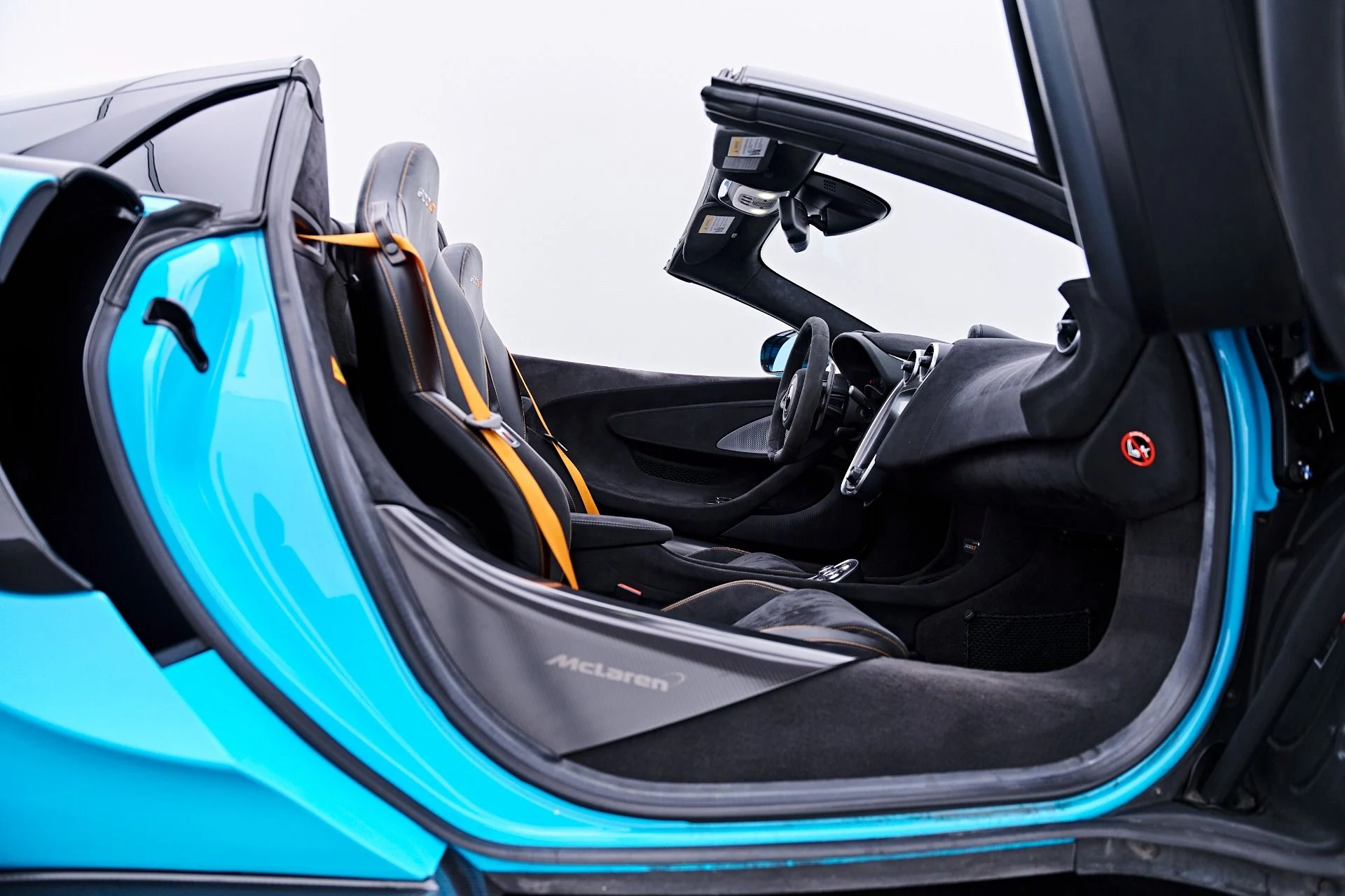 mph058_2052317666_Used_2020_Mc_Laren_600_LT_Base_1786496830_5cf1b8779a
