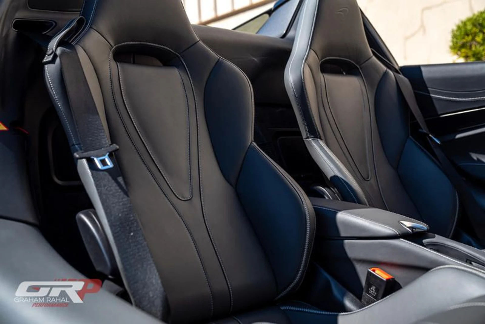 mph058_2081147800_5_D055_C03_2789_41_E8_BFBE_9924_D9_B1_B155_5af1ad8b62