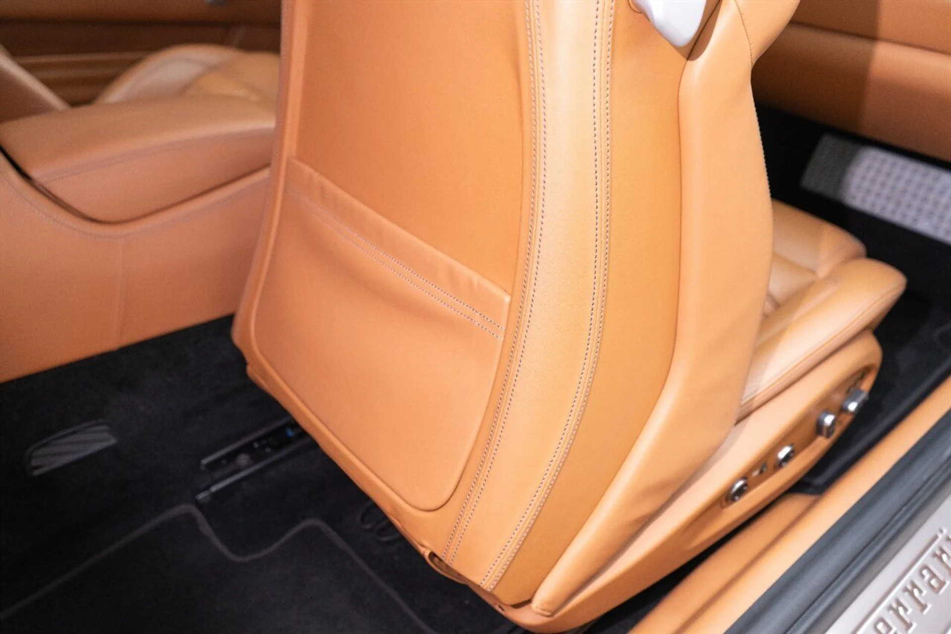 mph058_2106082195_3448bb0ad2_1280_e05c5cc06b