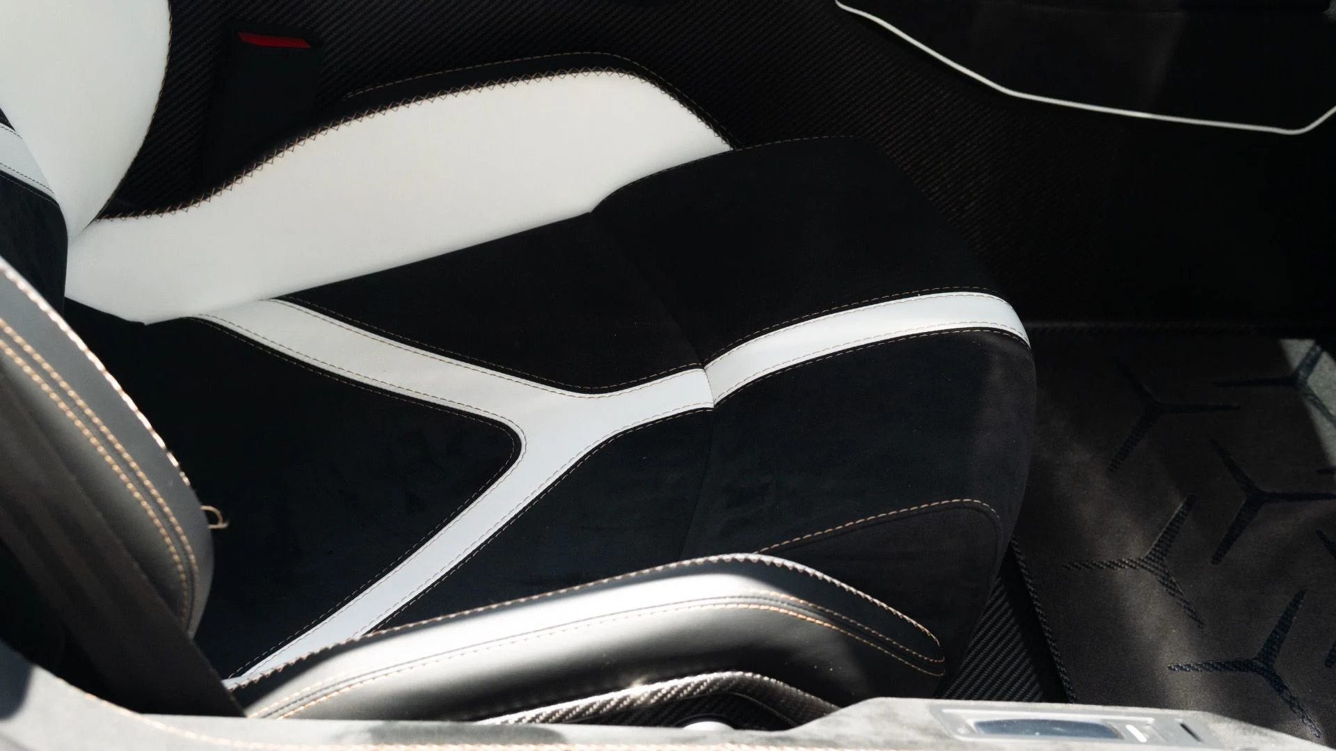 mph058_2130510075_Used_2019_Lamborghini_Aventador_LP_770_4_SVJ_1754340799_36427b317c