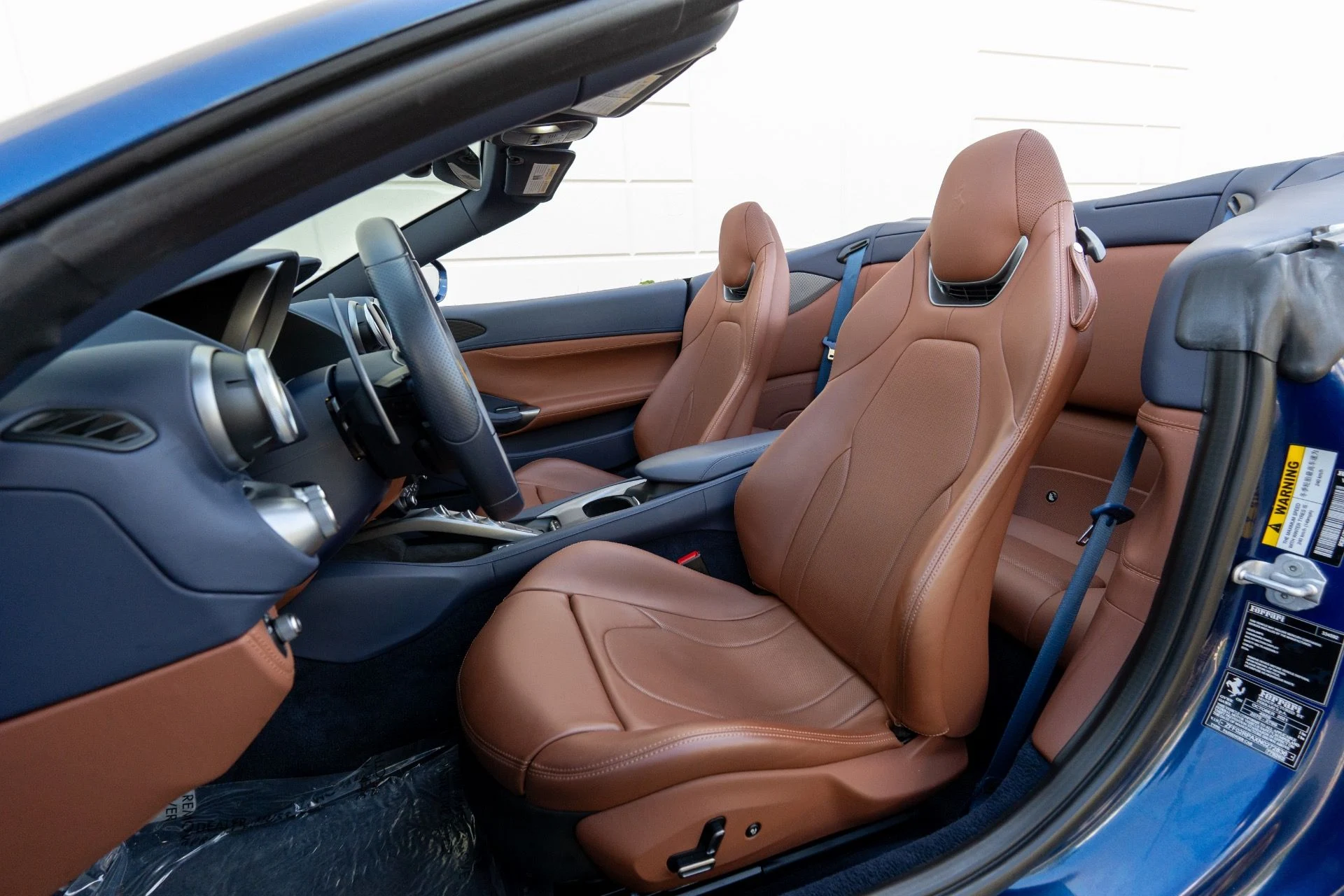 mph058_2156494026_Used_2022_Ferrari_Portofino_M_1761343273_3472a0a35a