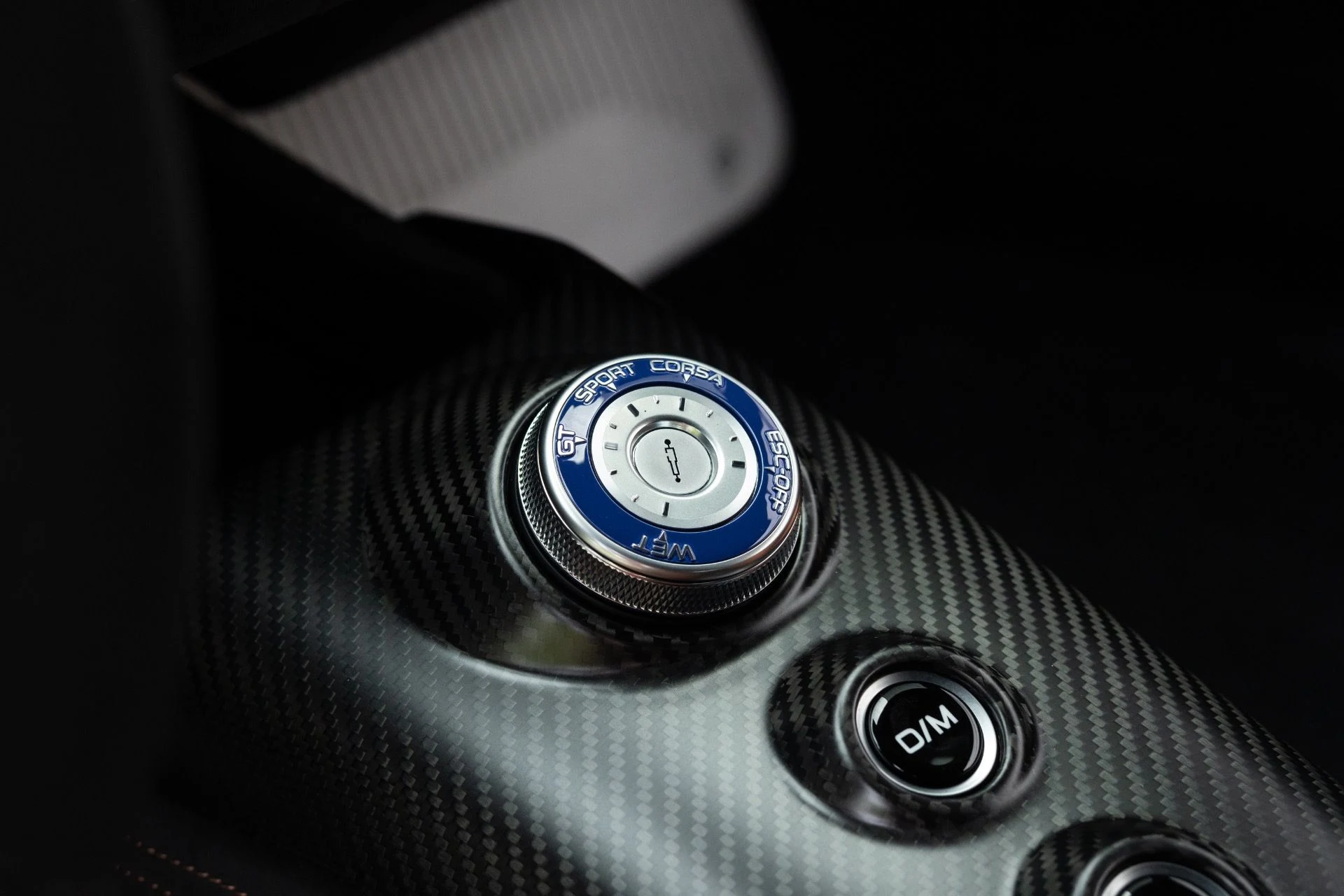 mph058_2167821216_Used_2022_Maserati_MC_20_1777083905_f04a6f7634